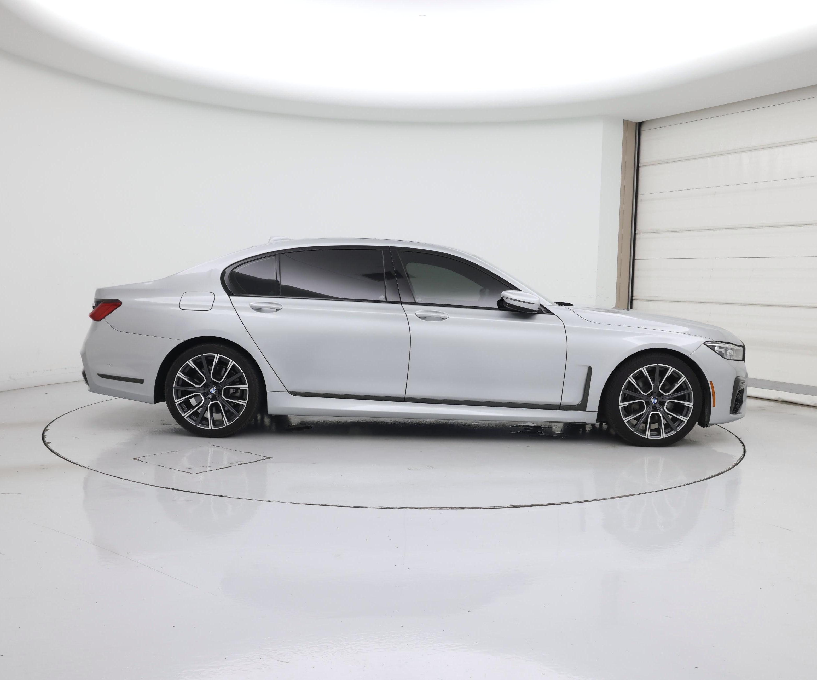 Thumbnail: 2020 BMW 7 Series - 7