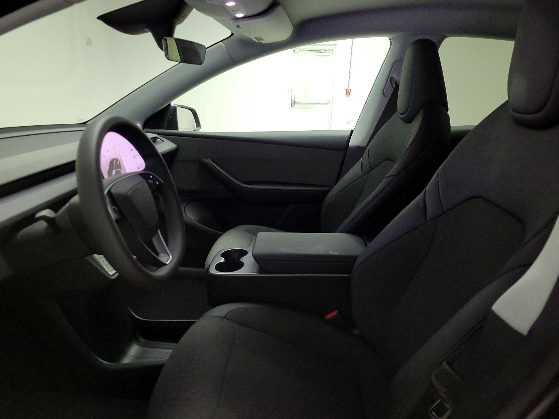 Thumbnail: 2026 Tesla Model Y - 11