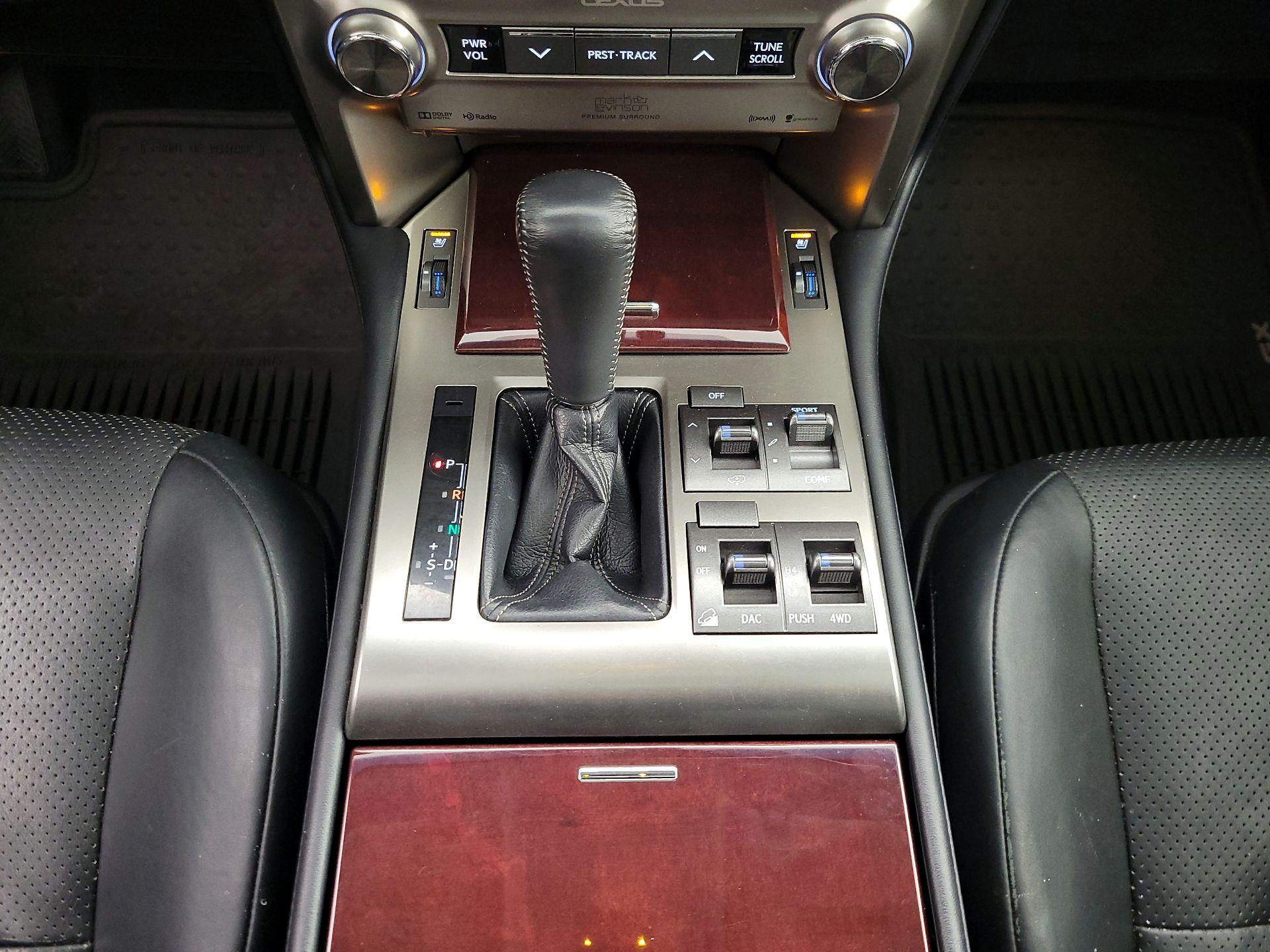 Thumbnail: 2015 Lexus GX - 18