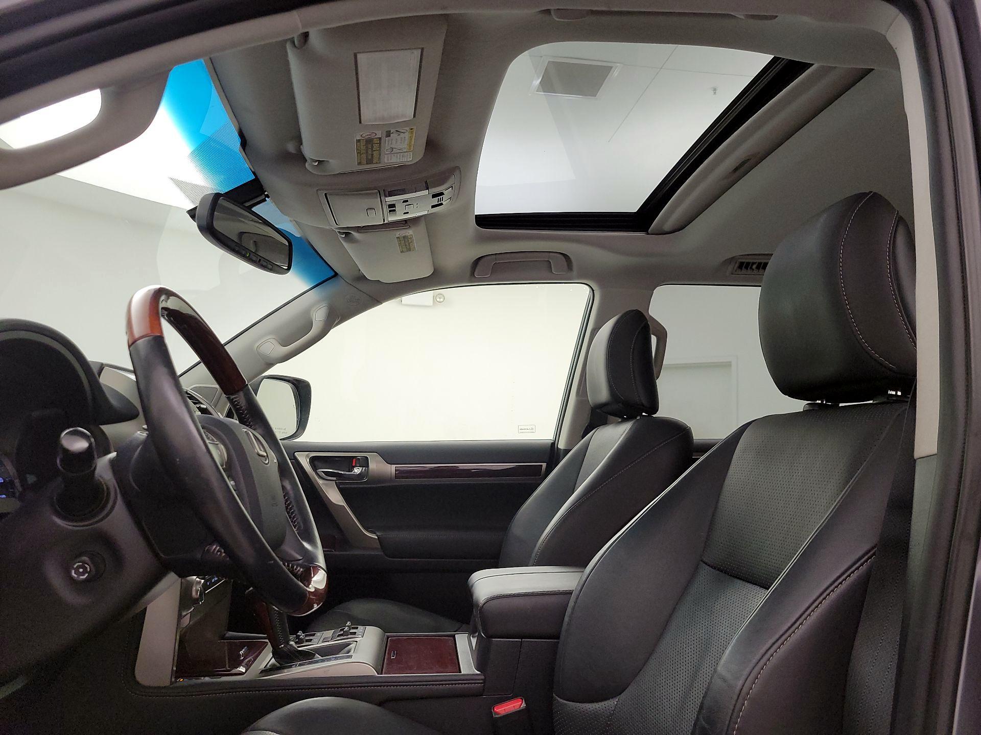 Thumbnail: 2015 Lexus GX - 20
