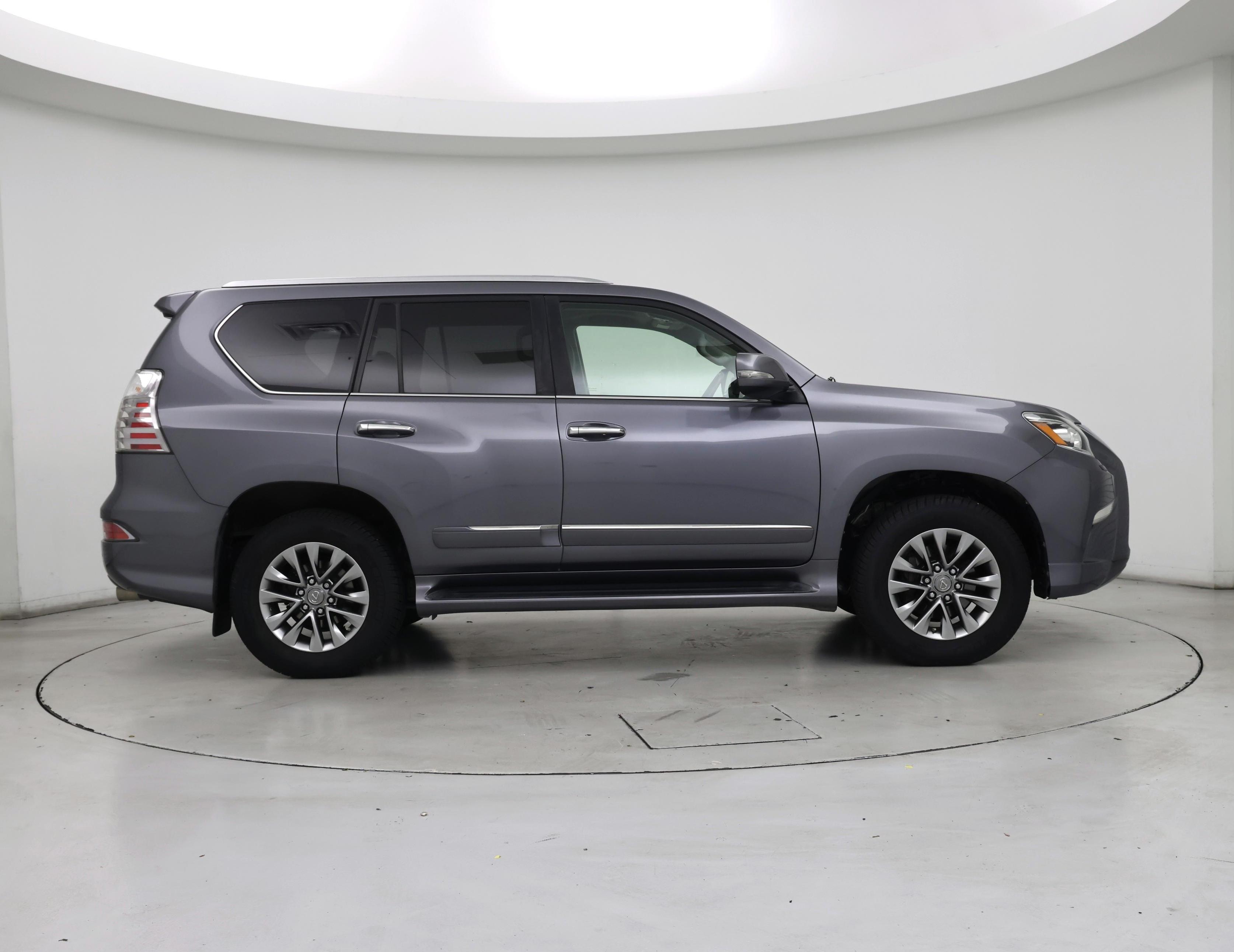 Thumbnail: 2015 Lexus GX - 7