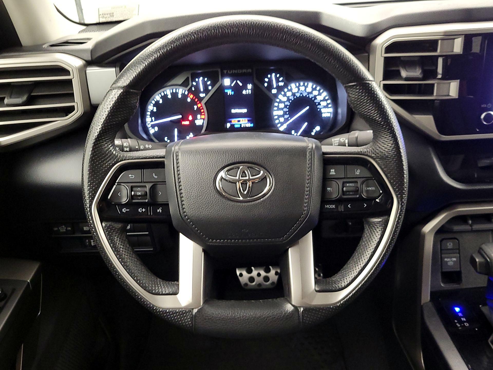 Thumbnail: 2024 Toyota Tundra - 10