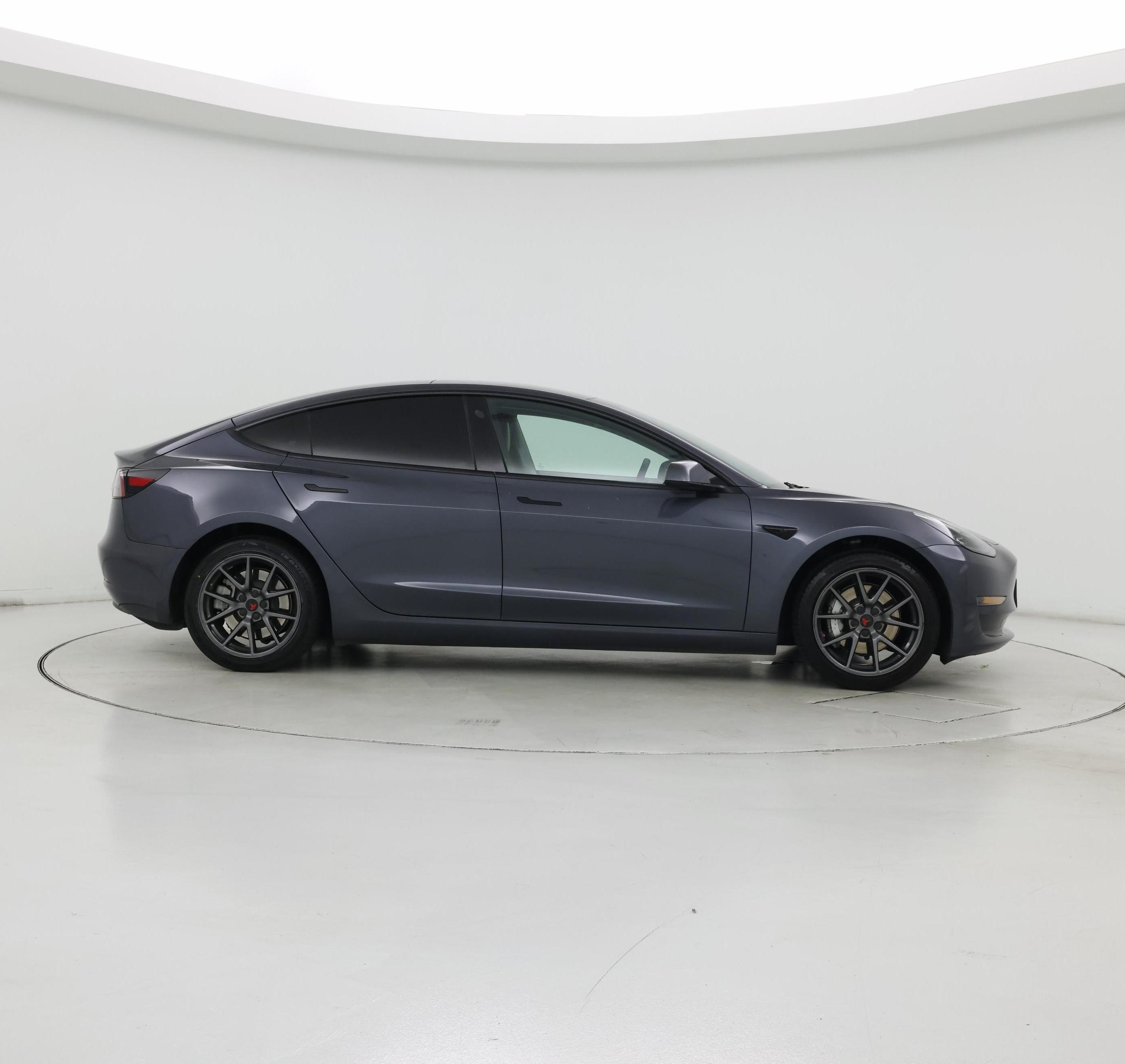 Thumbnail: 2023 Tesla Model 3 - 7