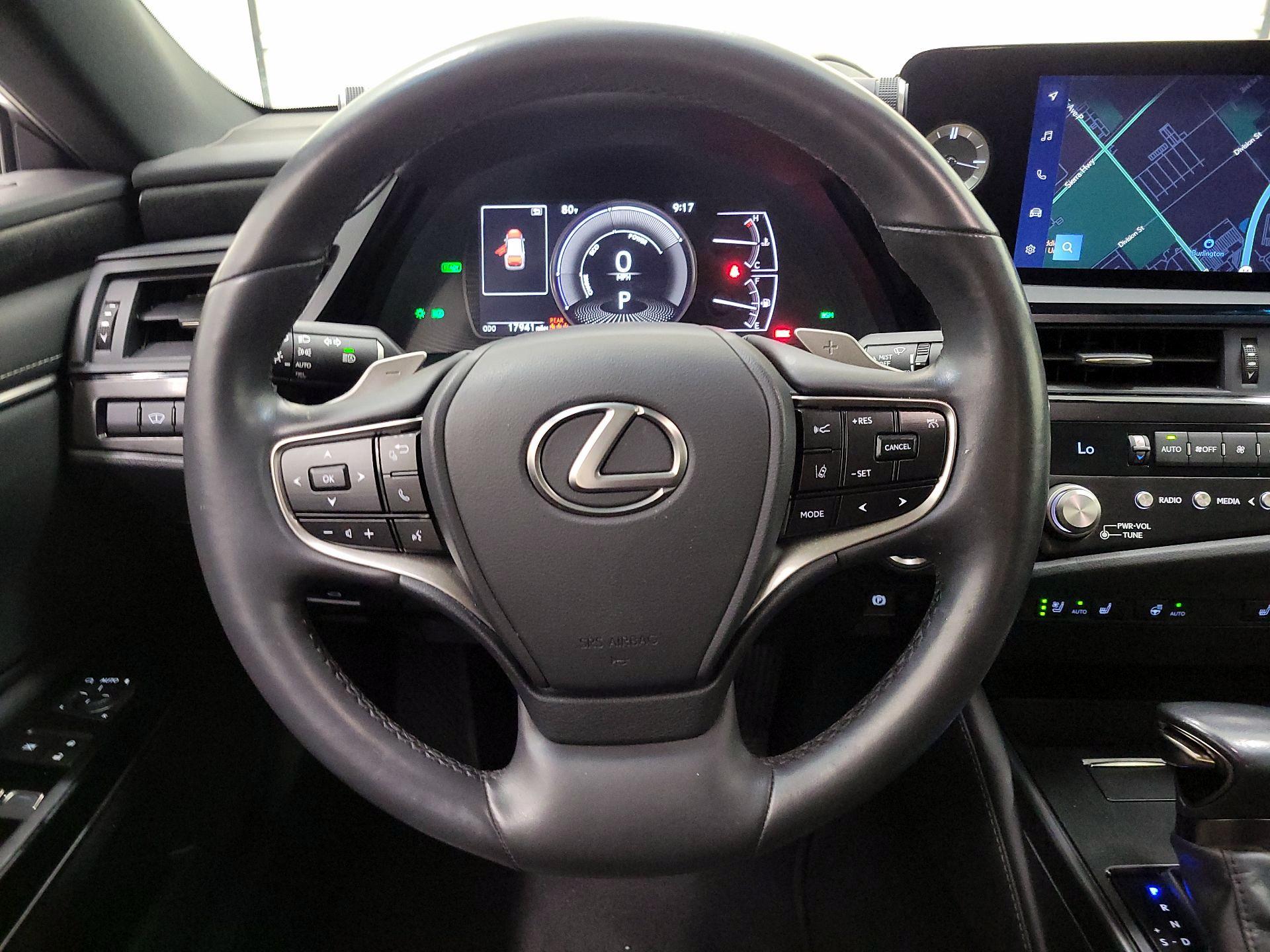 Thumbnail: 2024 Lexus ES - 10