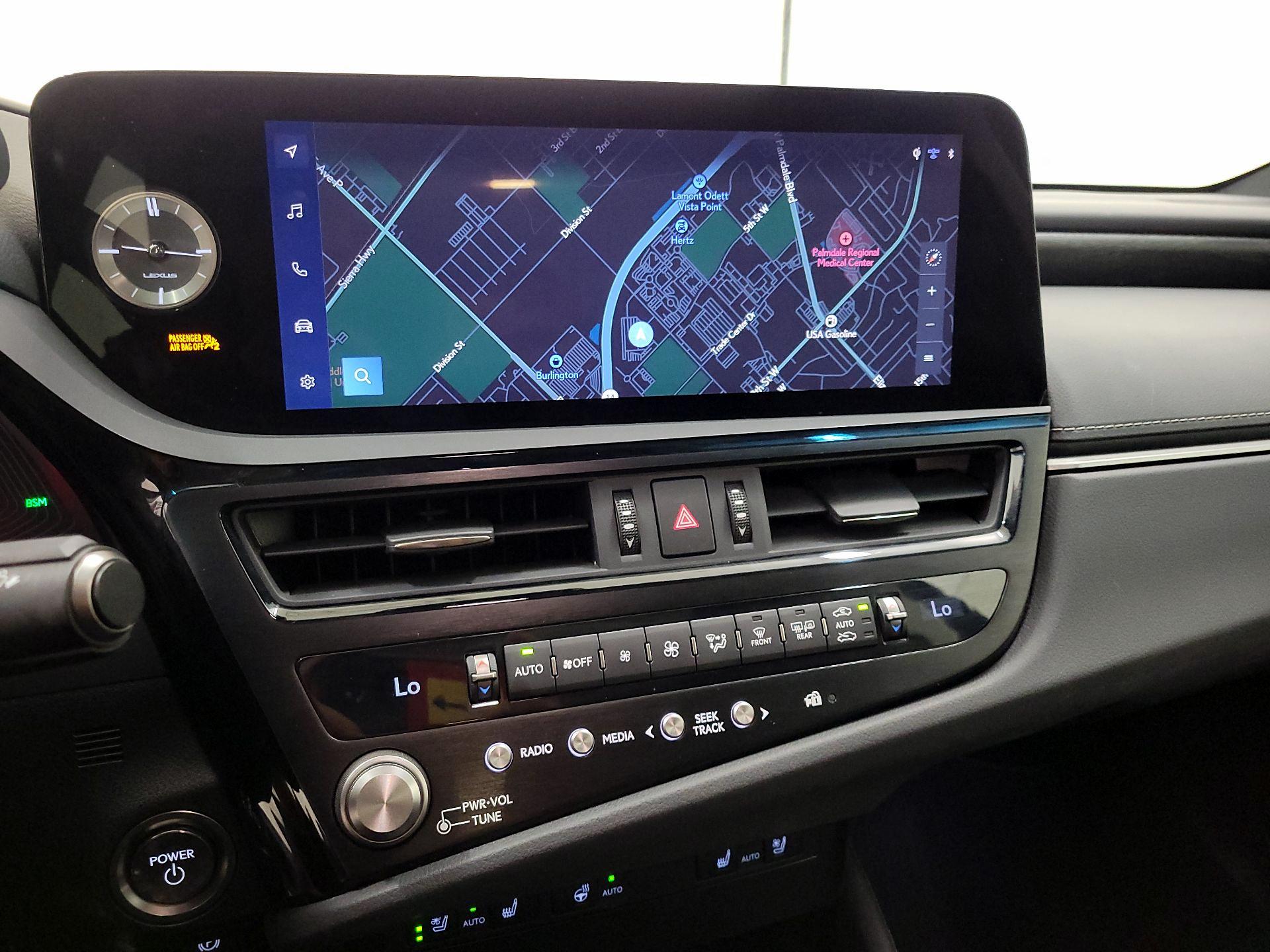 Thumbnail: 2024 Lexus ES - 14