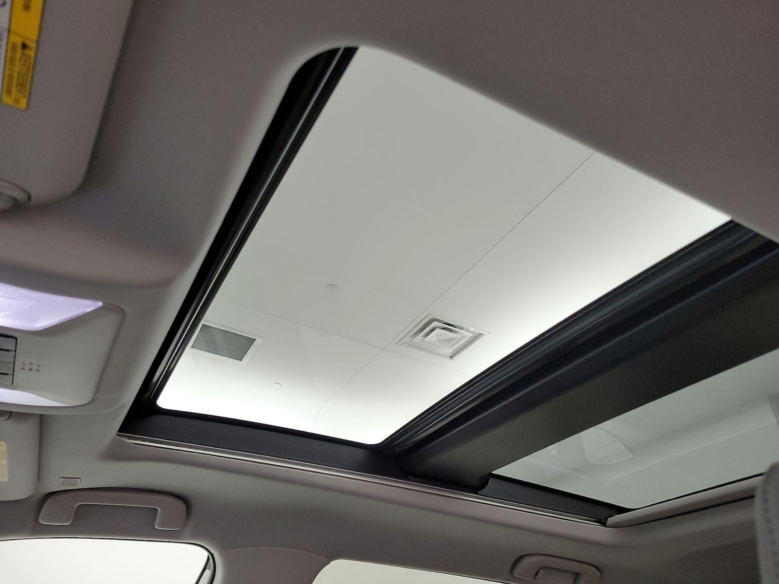 2024 Toyota RAV4 Limited - Photo 20