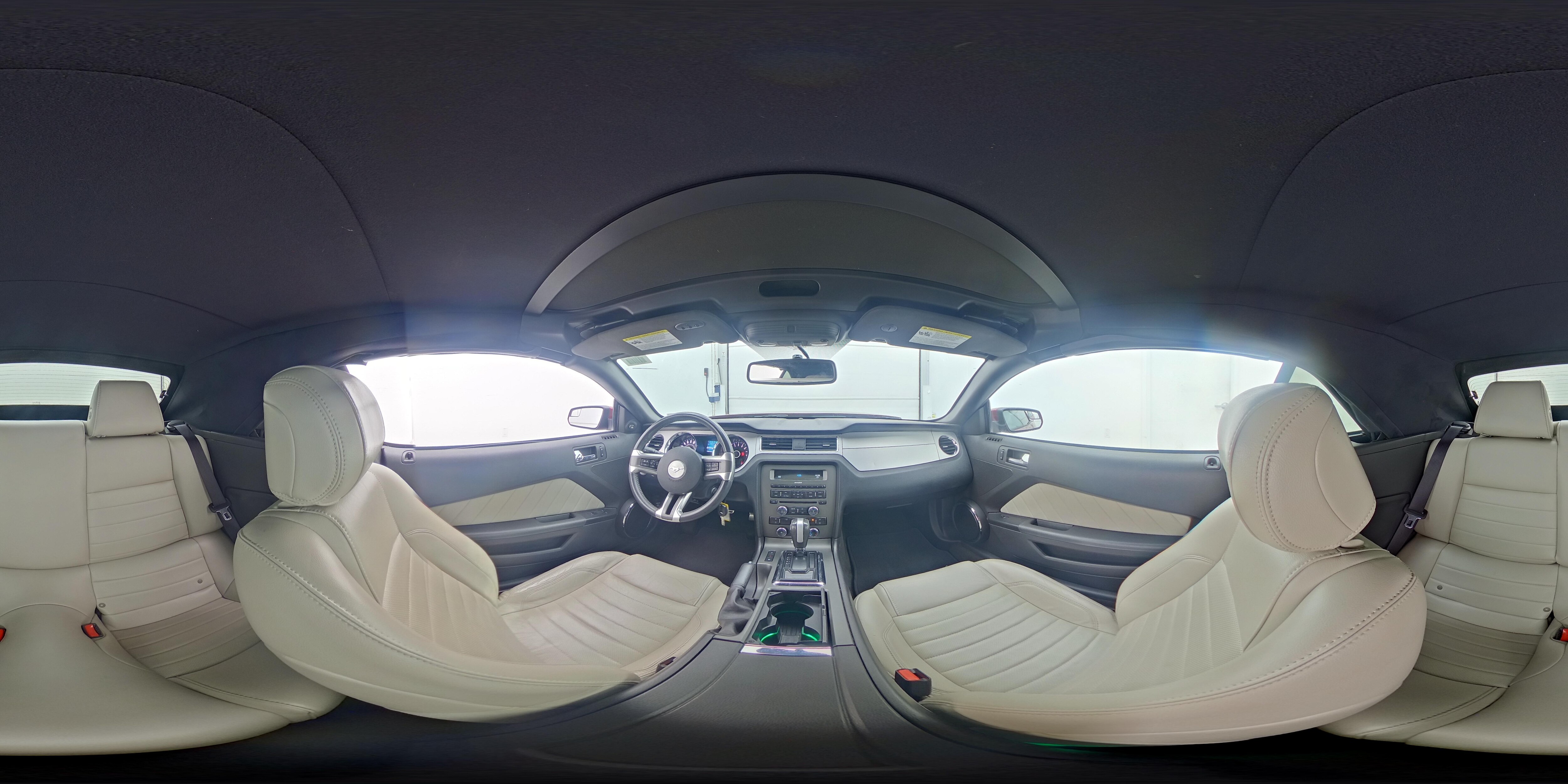 2014 Ford Mustang V6 Premium - Photo 22