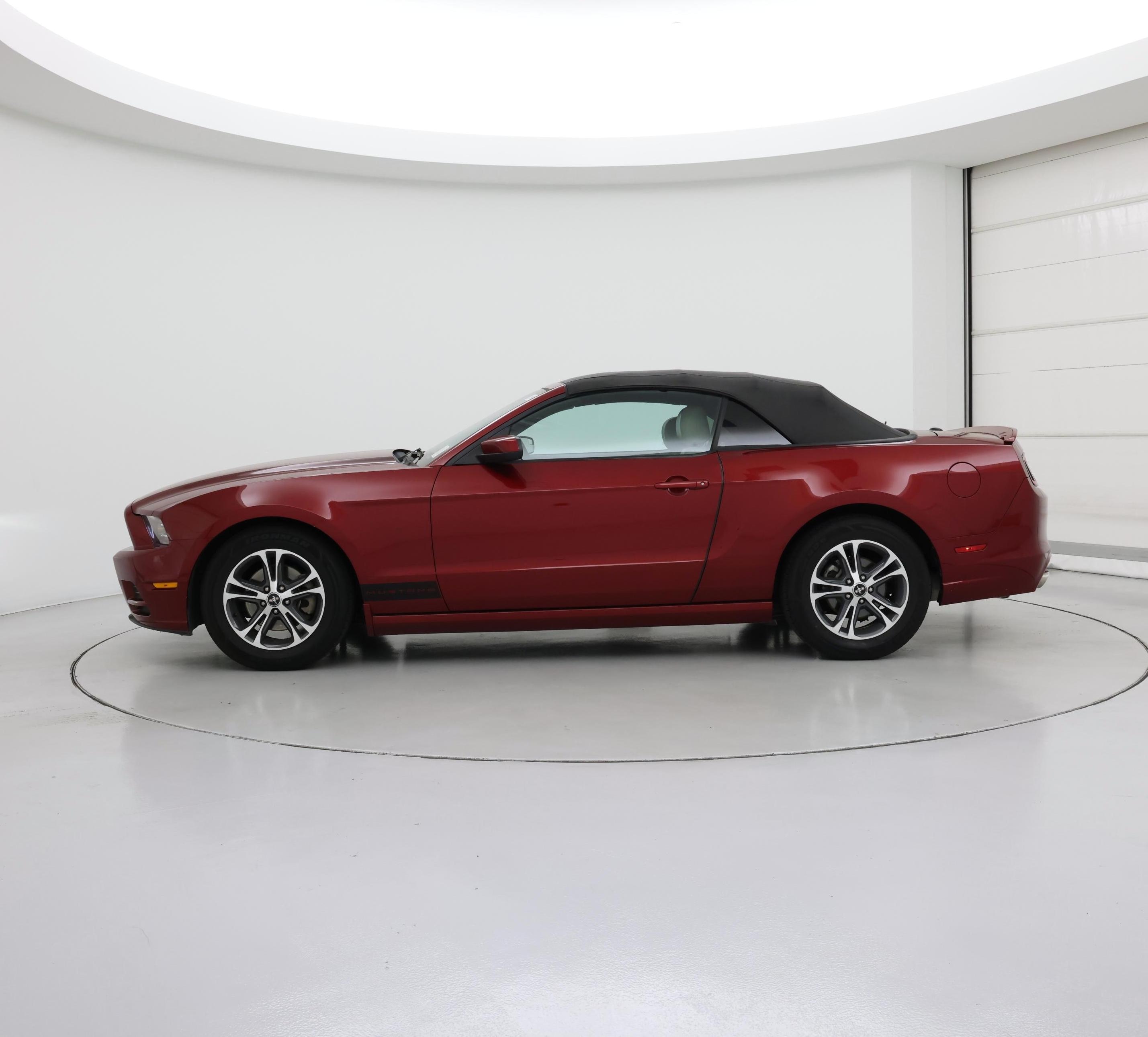 Thumbnail: 2014 Ford Mustang - 3