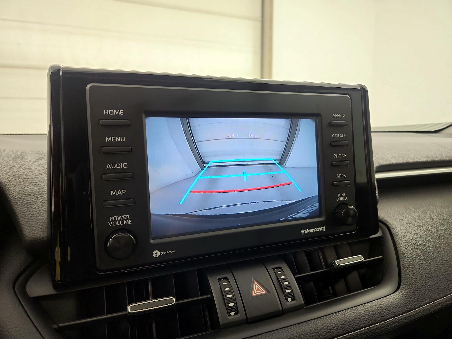 Thumbnail: 2020 Toyota RAV4 - 14