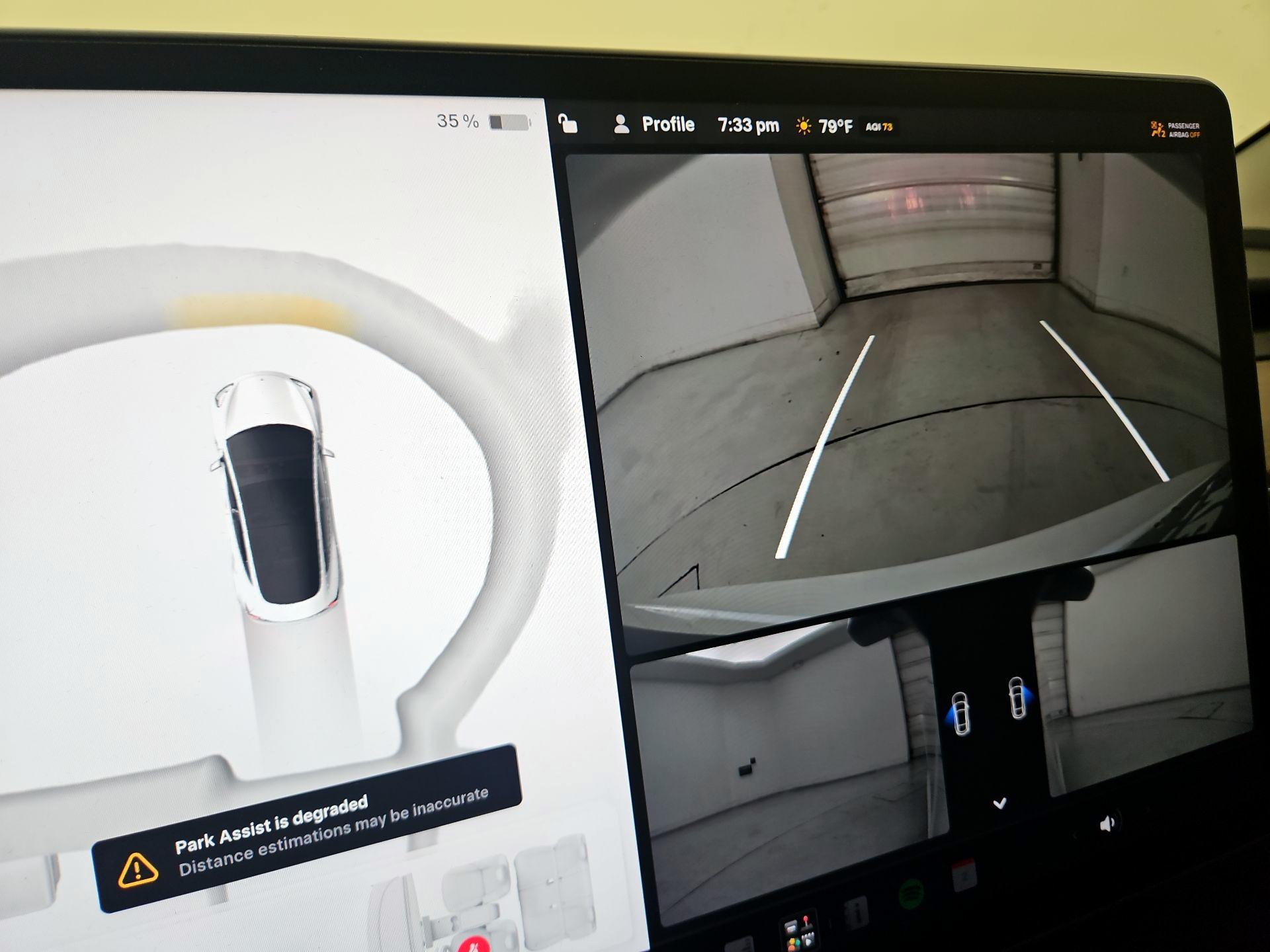 Thumbnail: 2023 Tesla Model 3 - 14