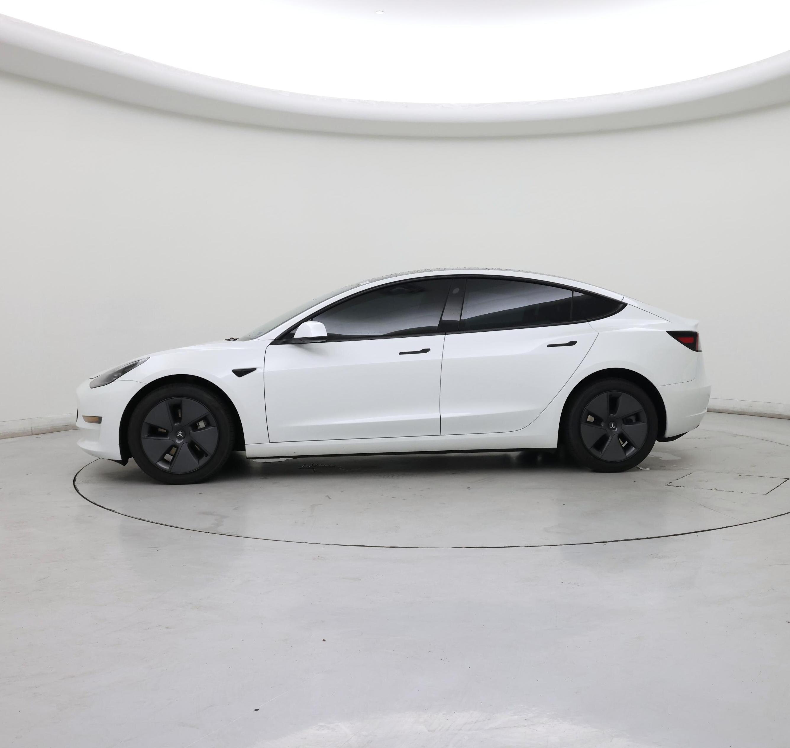 Thumbnail: 2023 Tesla Model 3 - 3