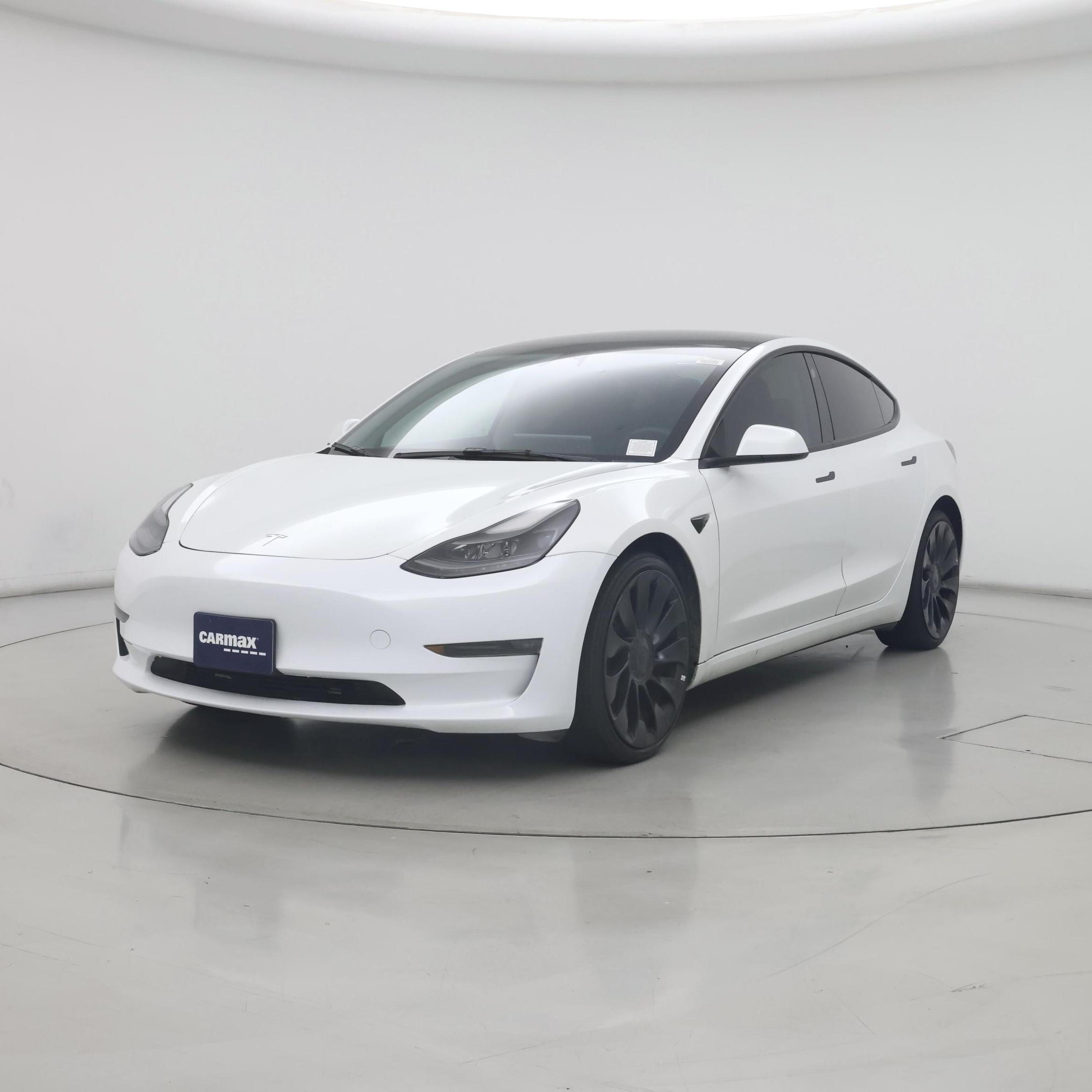 Thumbnail: 2023 Tesla Model 3 - 4