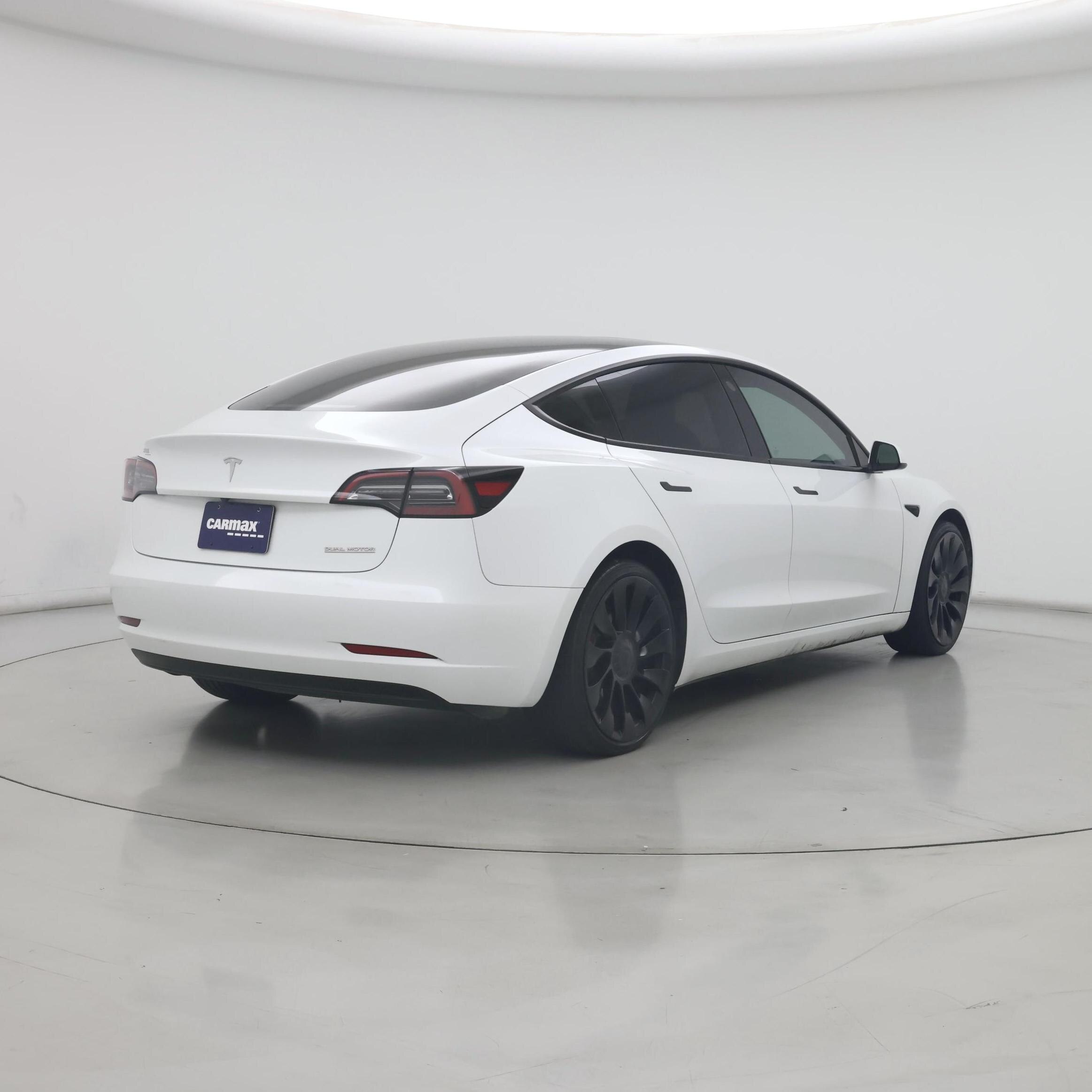 Thumbnail: 2023 Tesla Model 3 - 8
