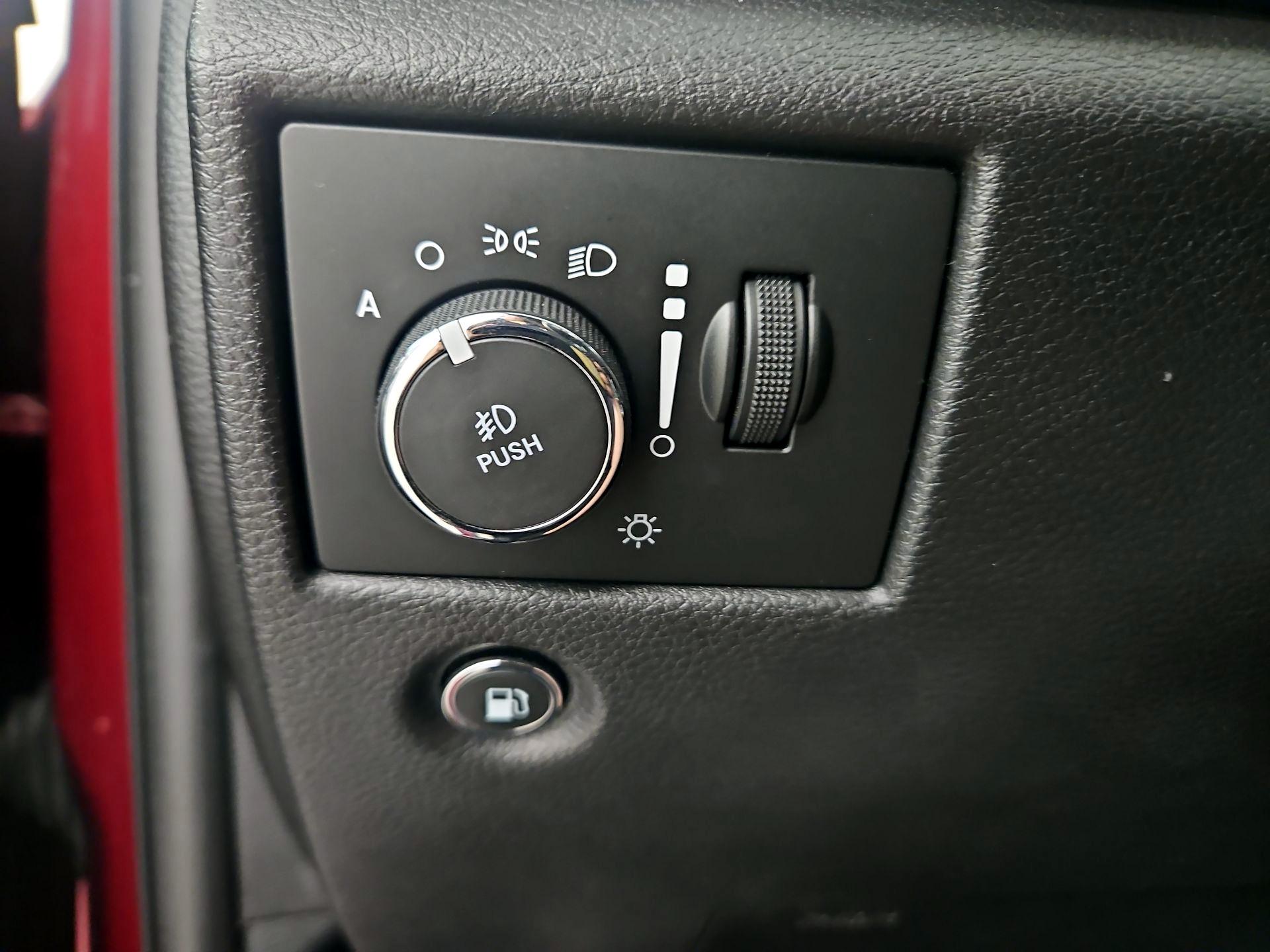 Thumbnail: 2019 Jeep Grand Cherokee - 13