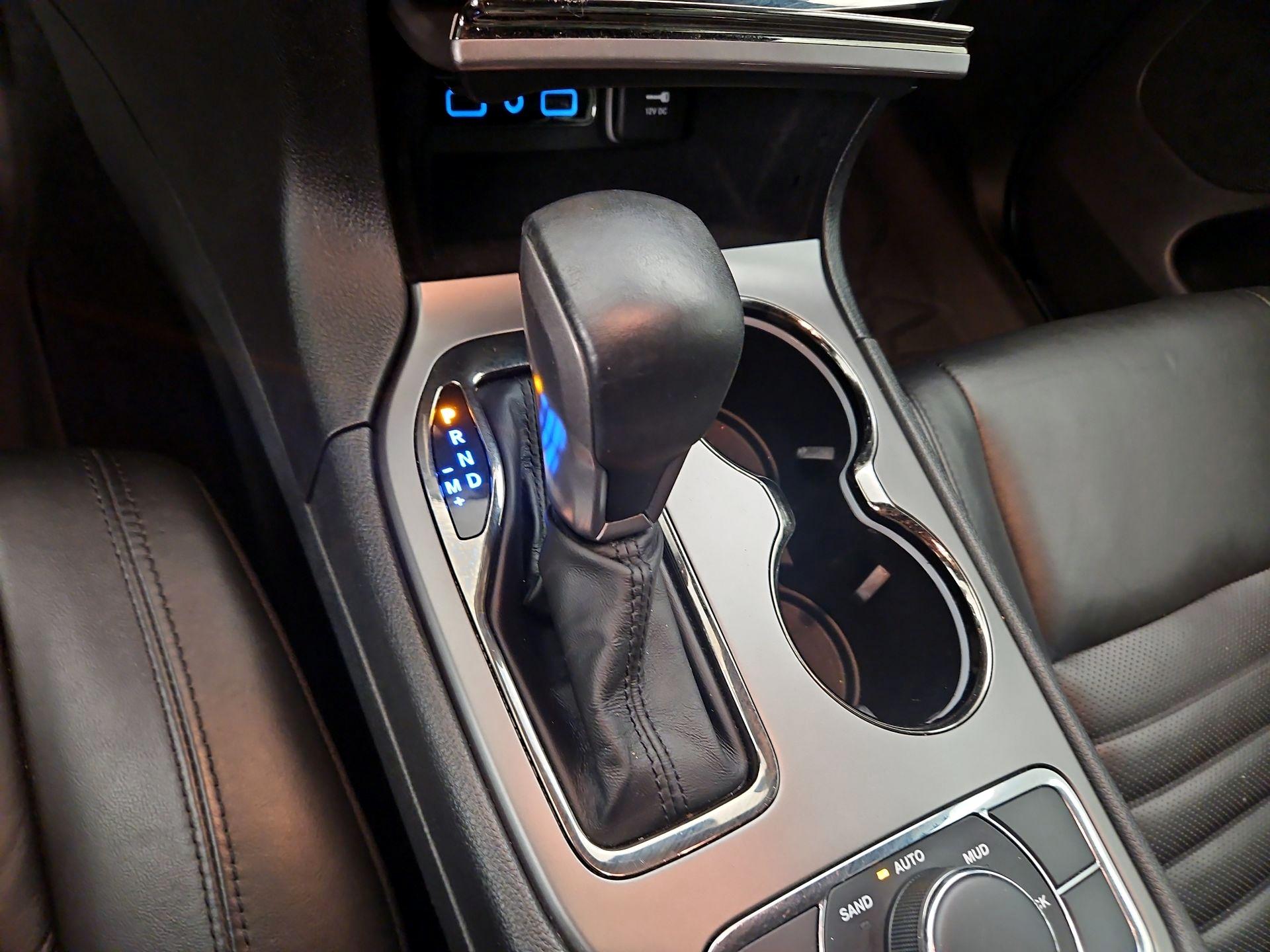Thumbnail: 2019 Jeep Grand Cherokee - 18