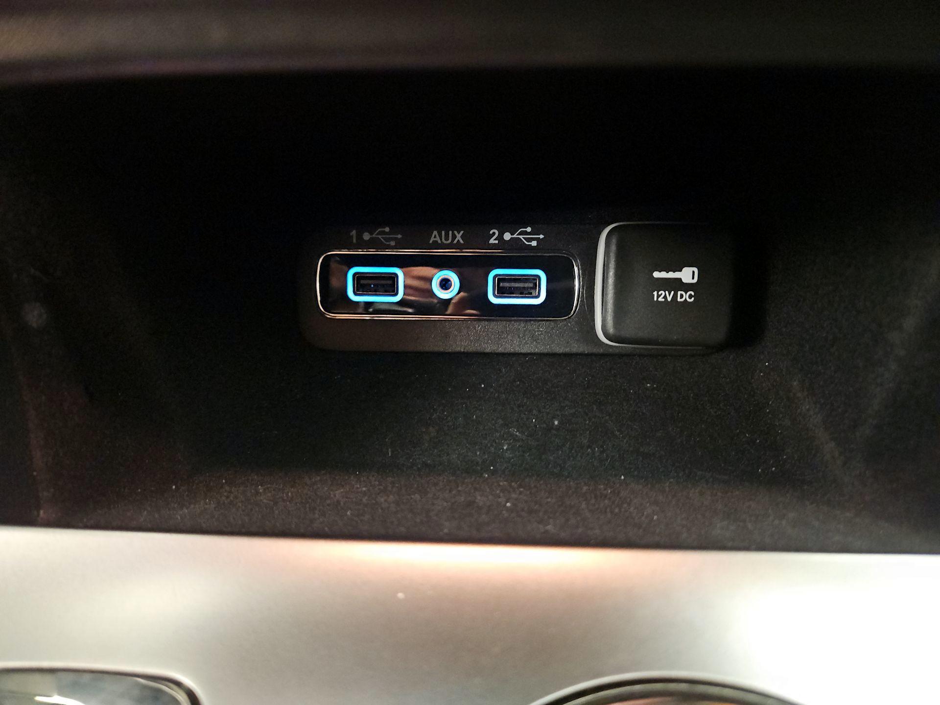 Thumbnail: 2019 Jeep Grand Cherokee - 19