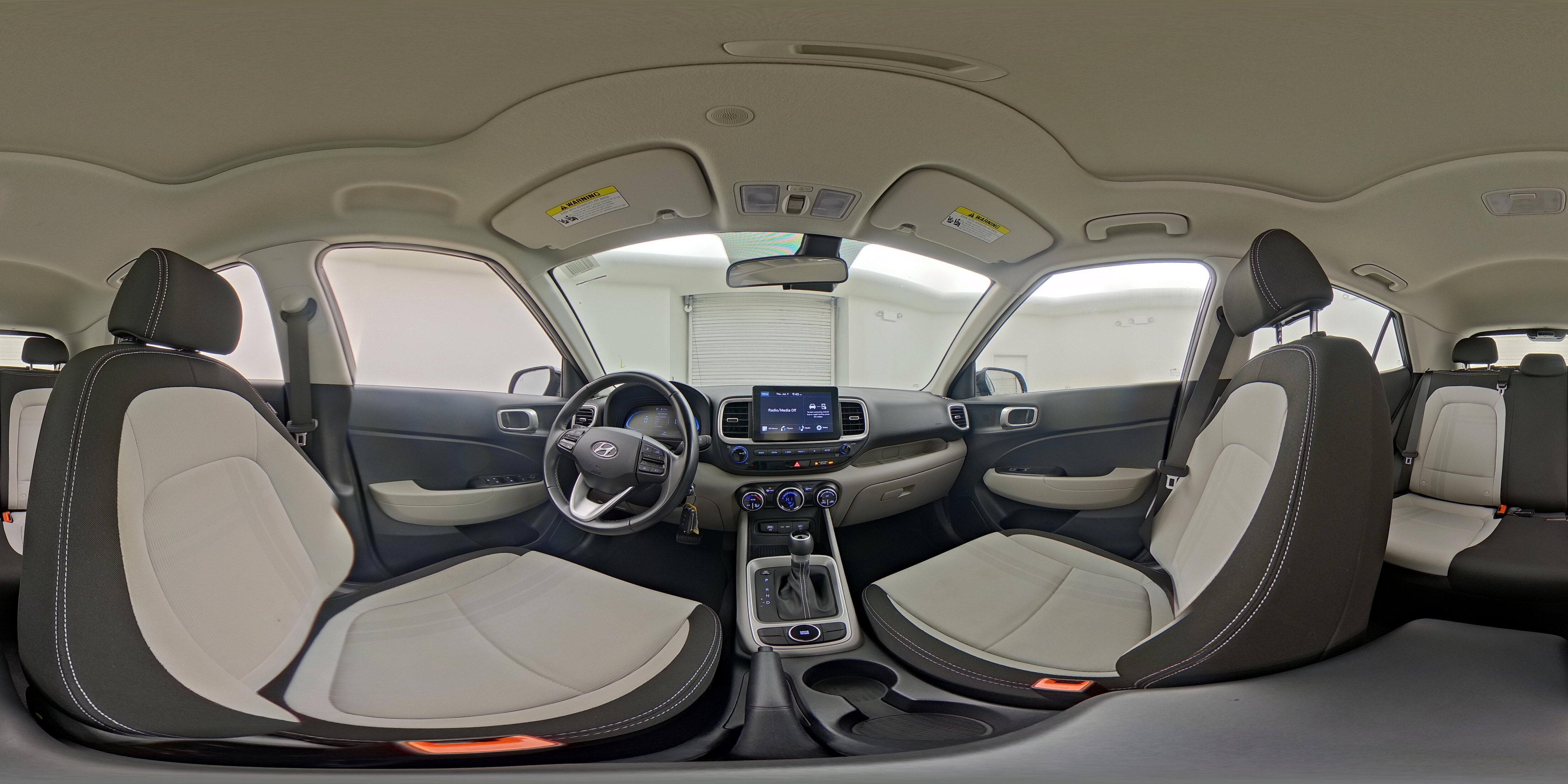 2023 Hyundai Venue SEL - Photo 25