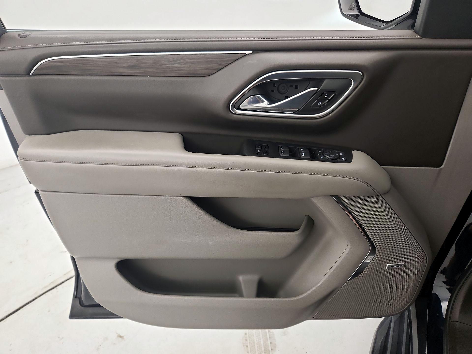 Thumbnail: 2021 Chevrolet Suburban - 12