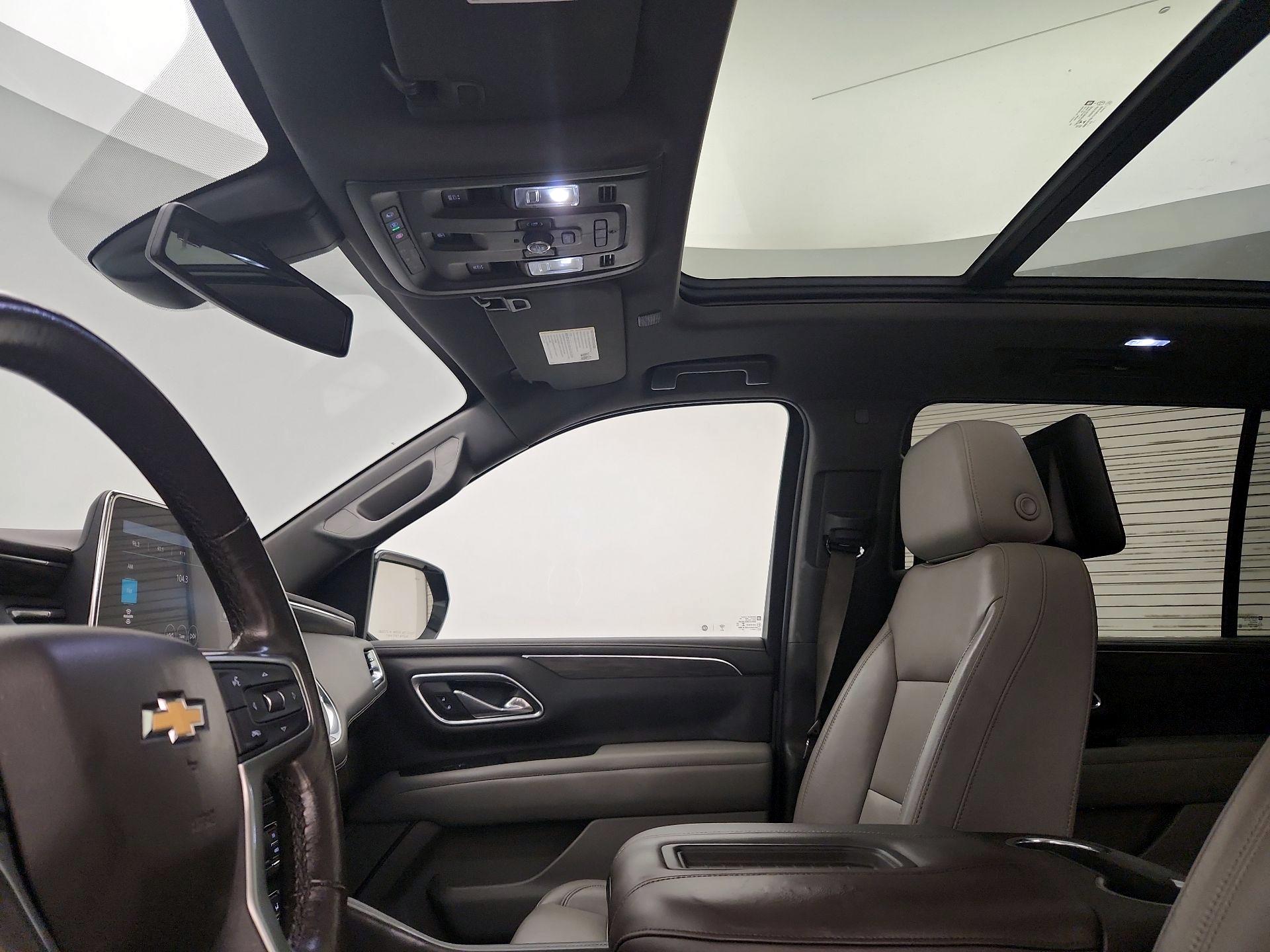 Thumbnail: 2021 Chevrolet Suburban - 20