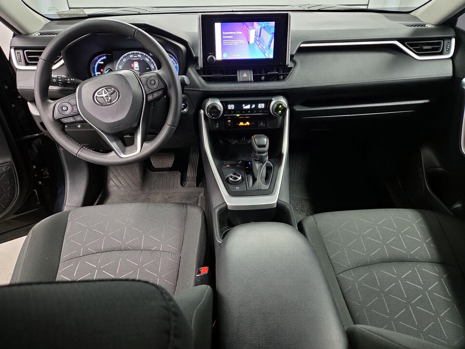 Thumbnail: 2025 Toyota RAV4 - 9