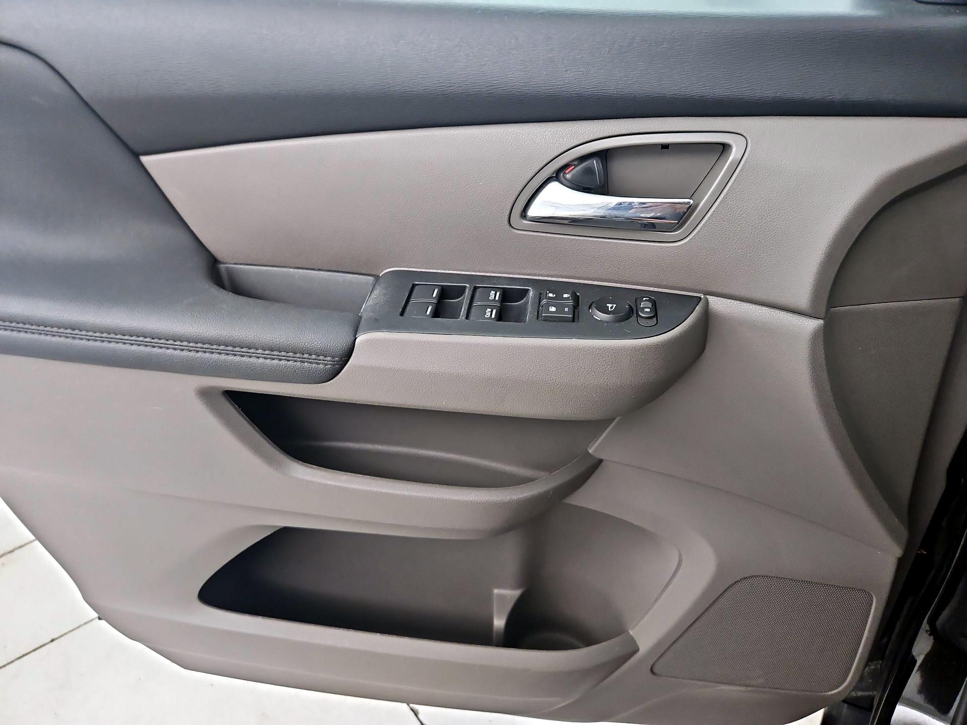 Thumbnail: 2016 Honda Odyssey - 12