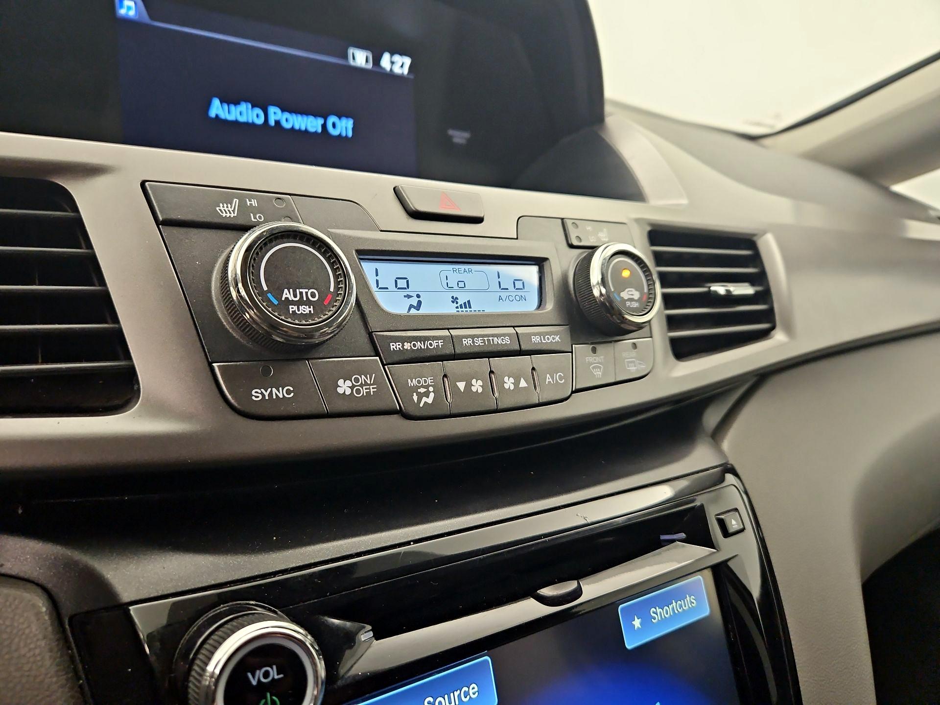 Thumbnail: 2016 Honda Odyssey - 16