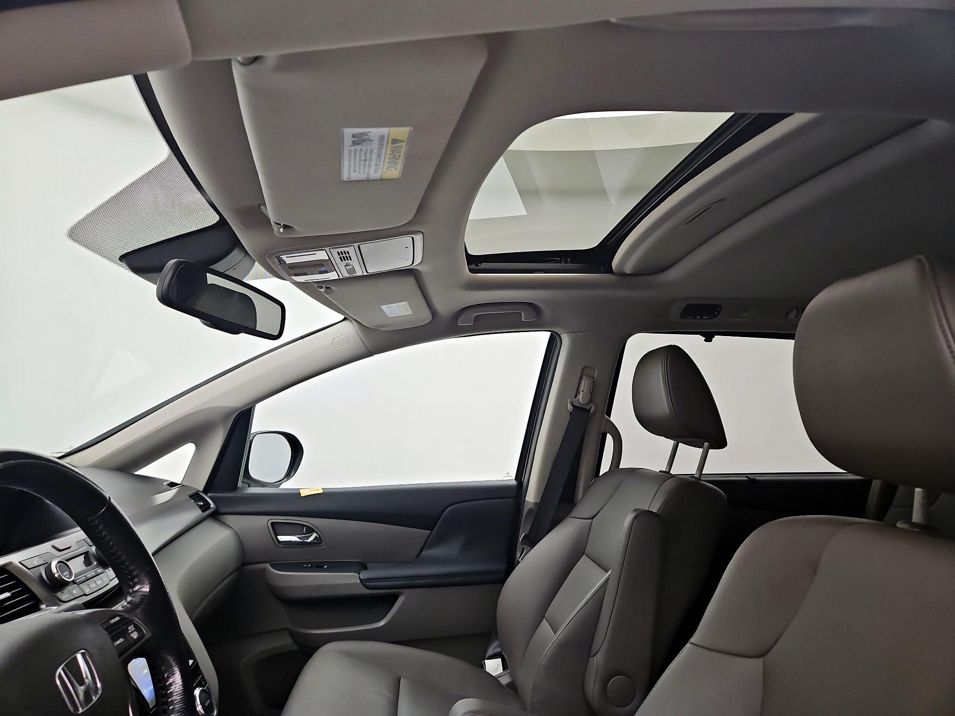 Thumbnail: 2016 Honda Odyssey - 19