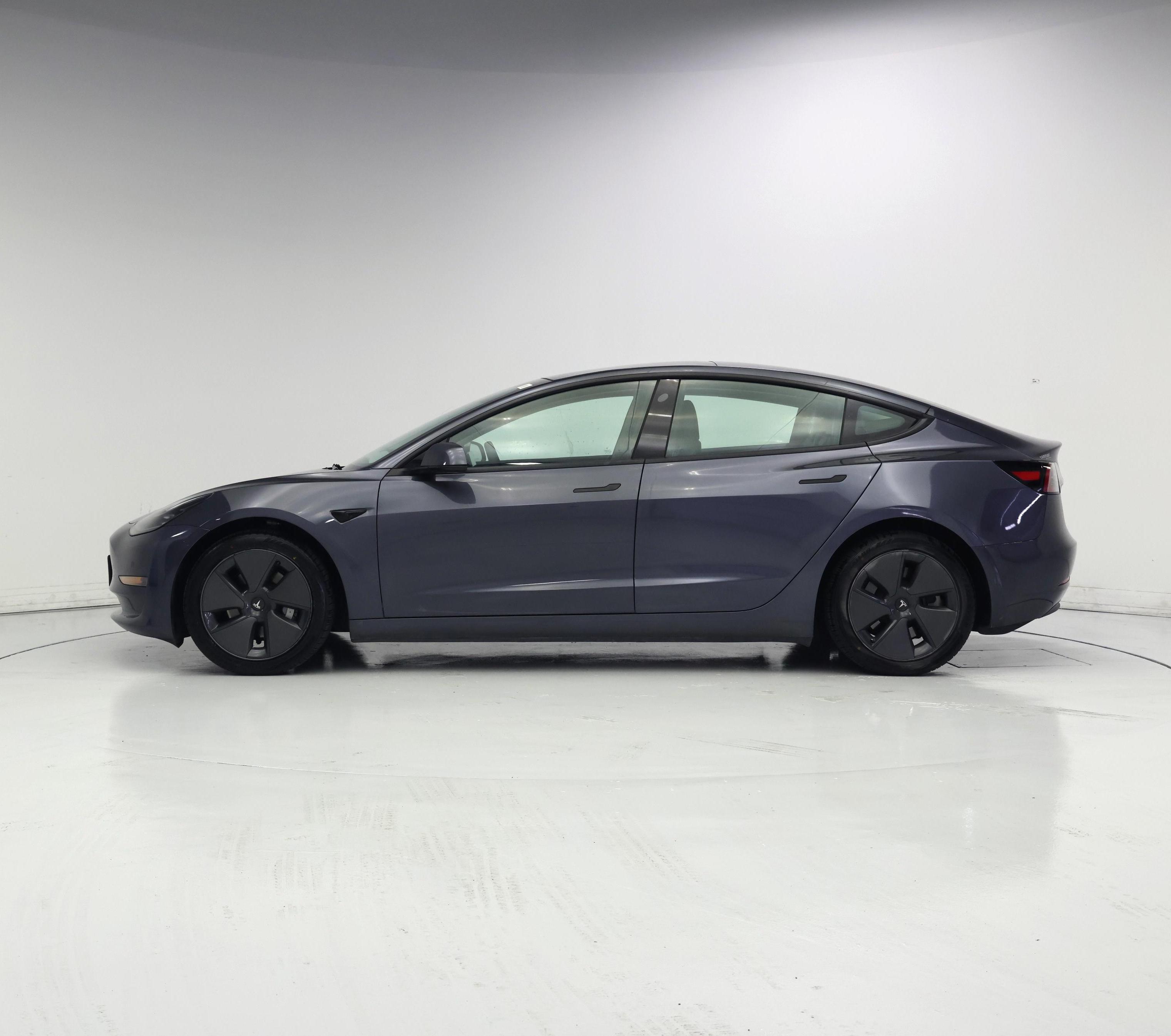 Thumbnail: 2023 Tesla Model 3 - 3