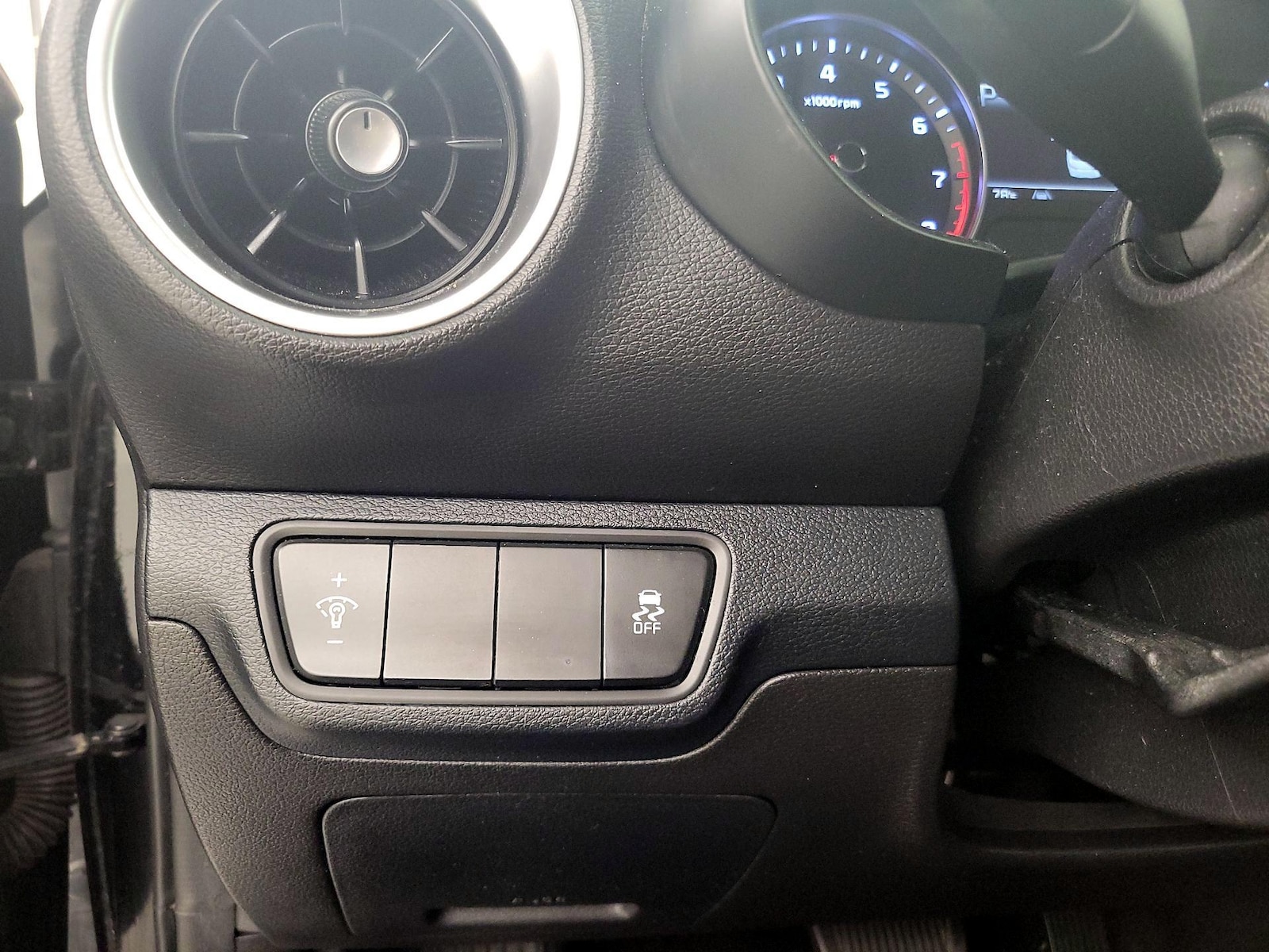 2022 Kia FORTE LXS - Photo 14