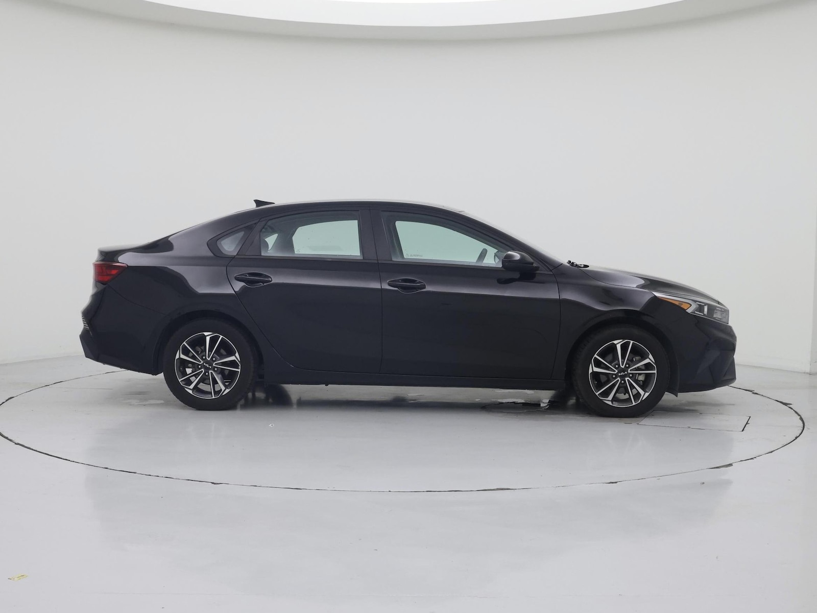 2022 Kia FORTE LXS - Photo 8