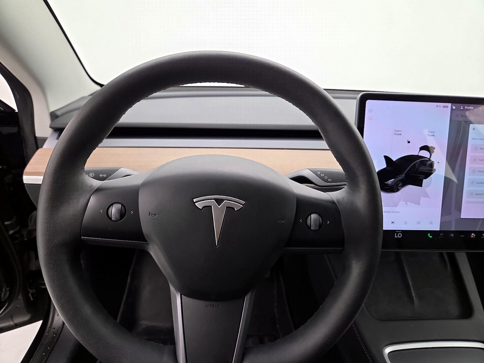 2023 Tesla Model 3 Long Range - Photo 11