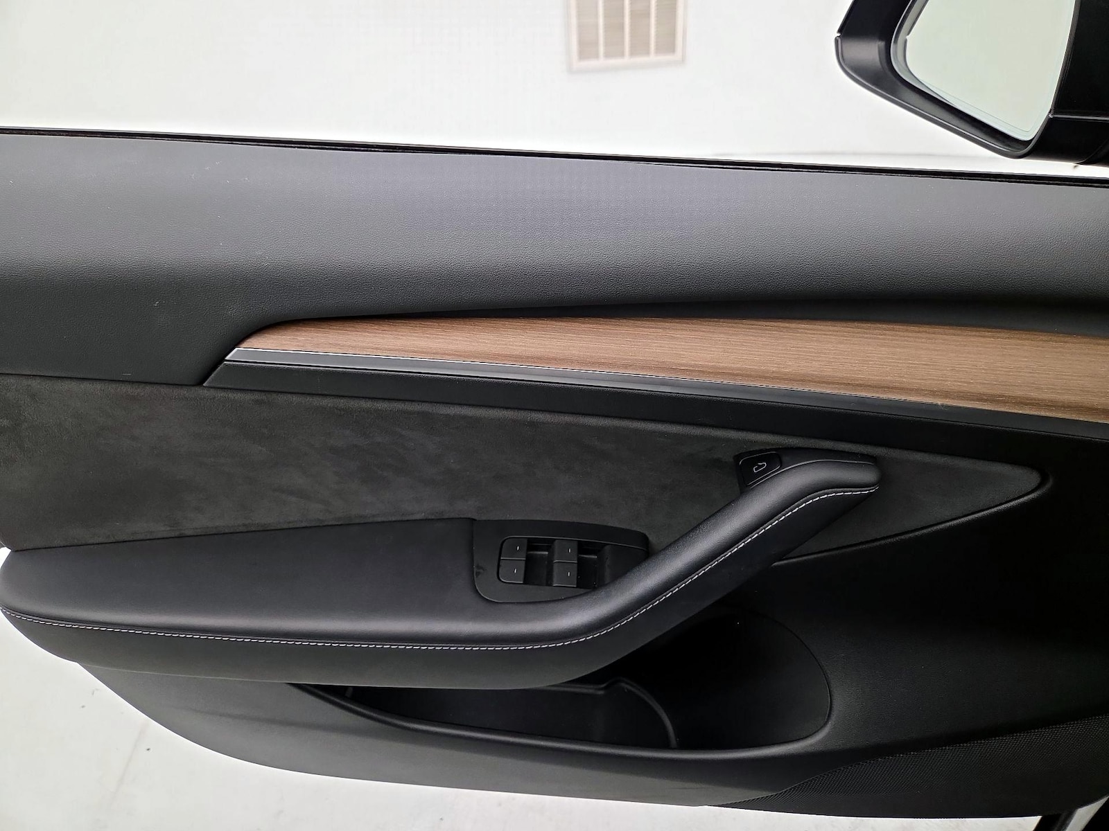 2023 Tesla Model 3 Long Range - Photo 13