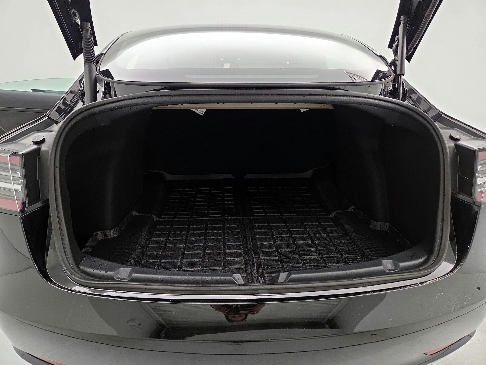 2023 Tesla Model 3 Long Range - Photo 21