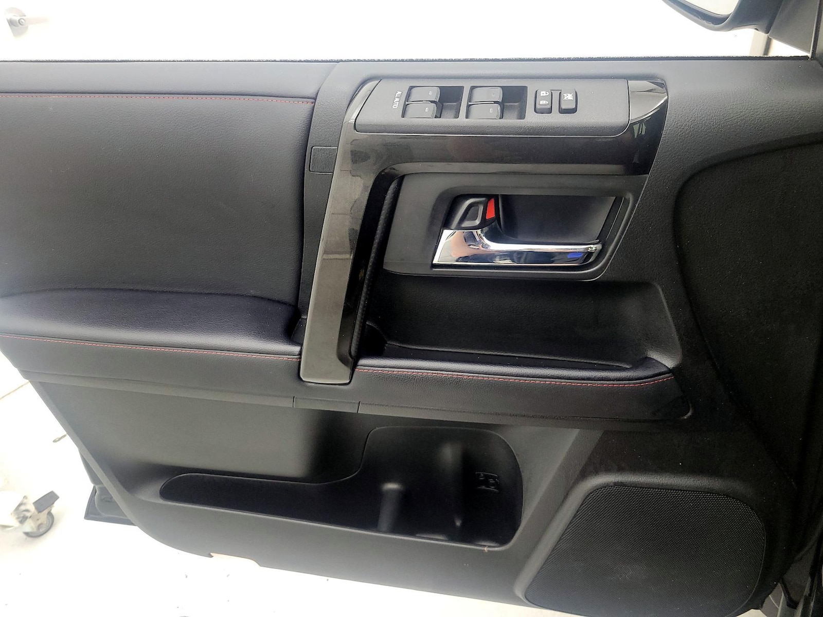 2022 Toyota 4Runner TRD Off-Road Premium - Photo 13