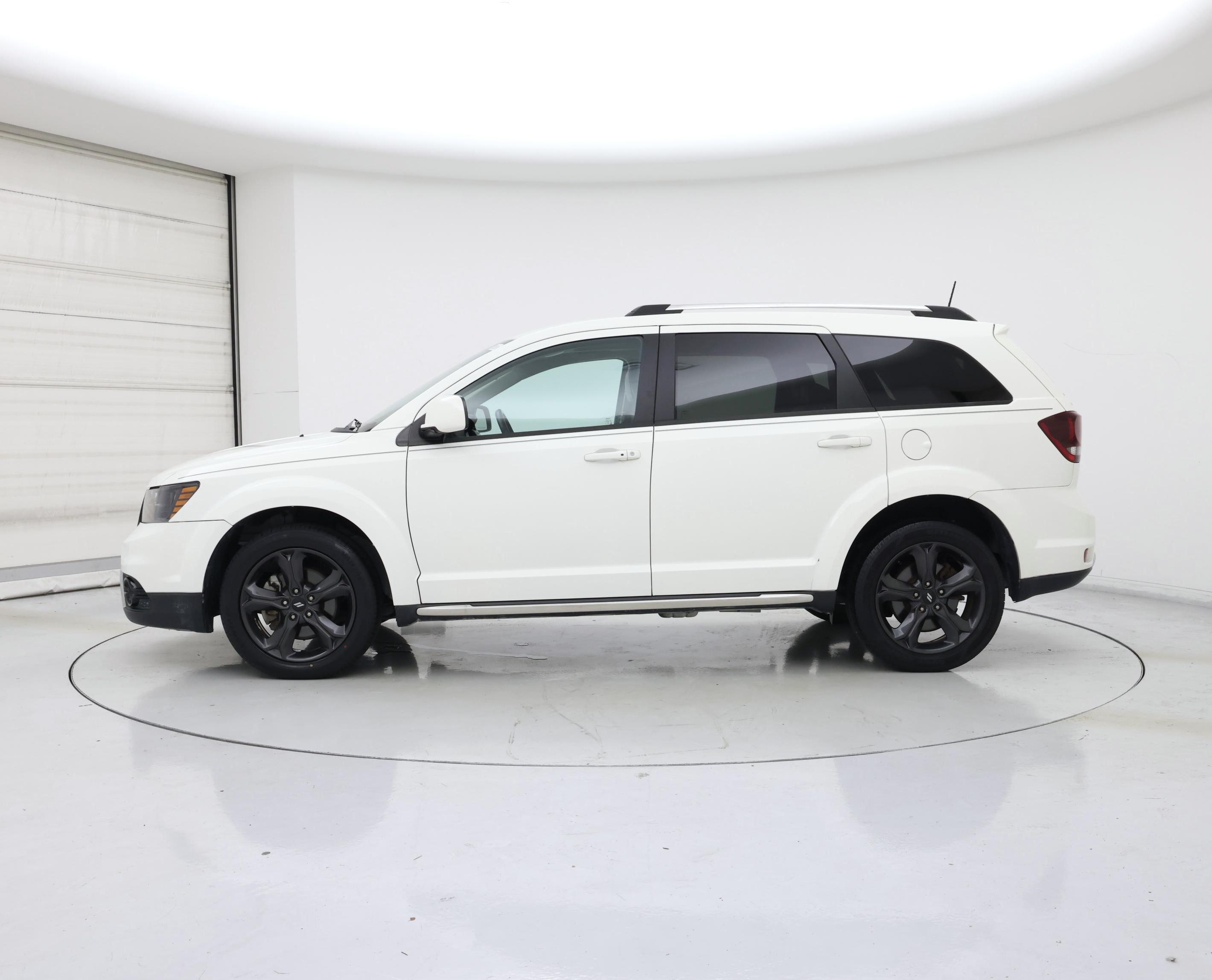 Thumbnail: 2020 Dodge Journey - 3