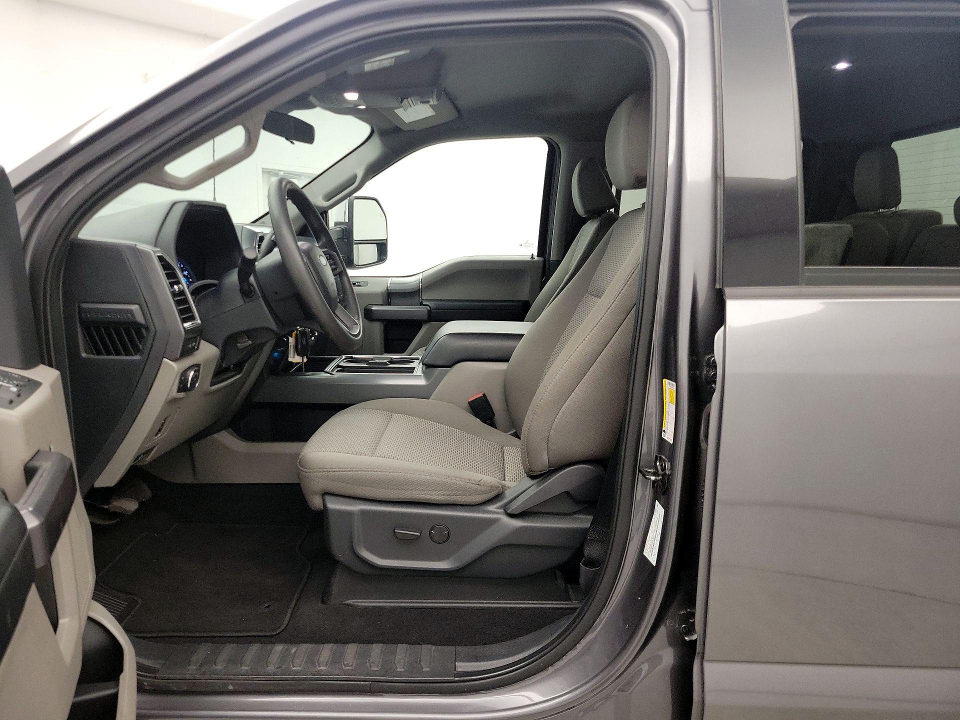 Thumbnail: 2022 Ford F-250 - 11