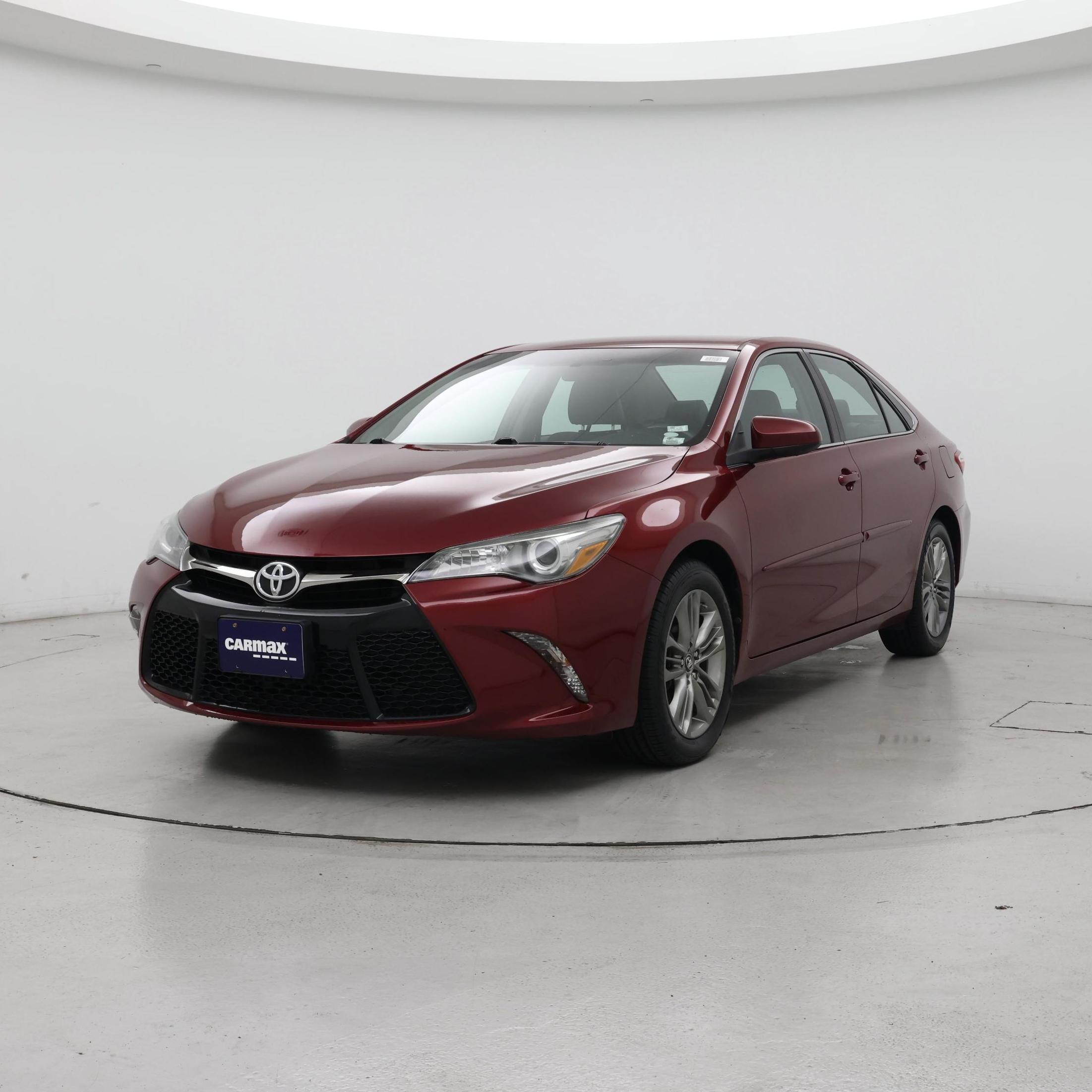 Thumbnail: 2015 Toyota Camry - 4