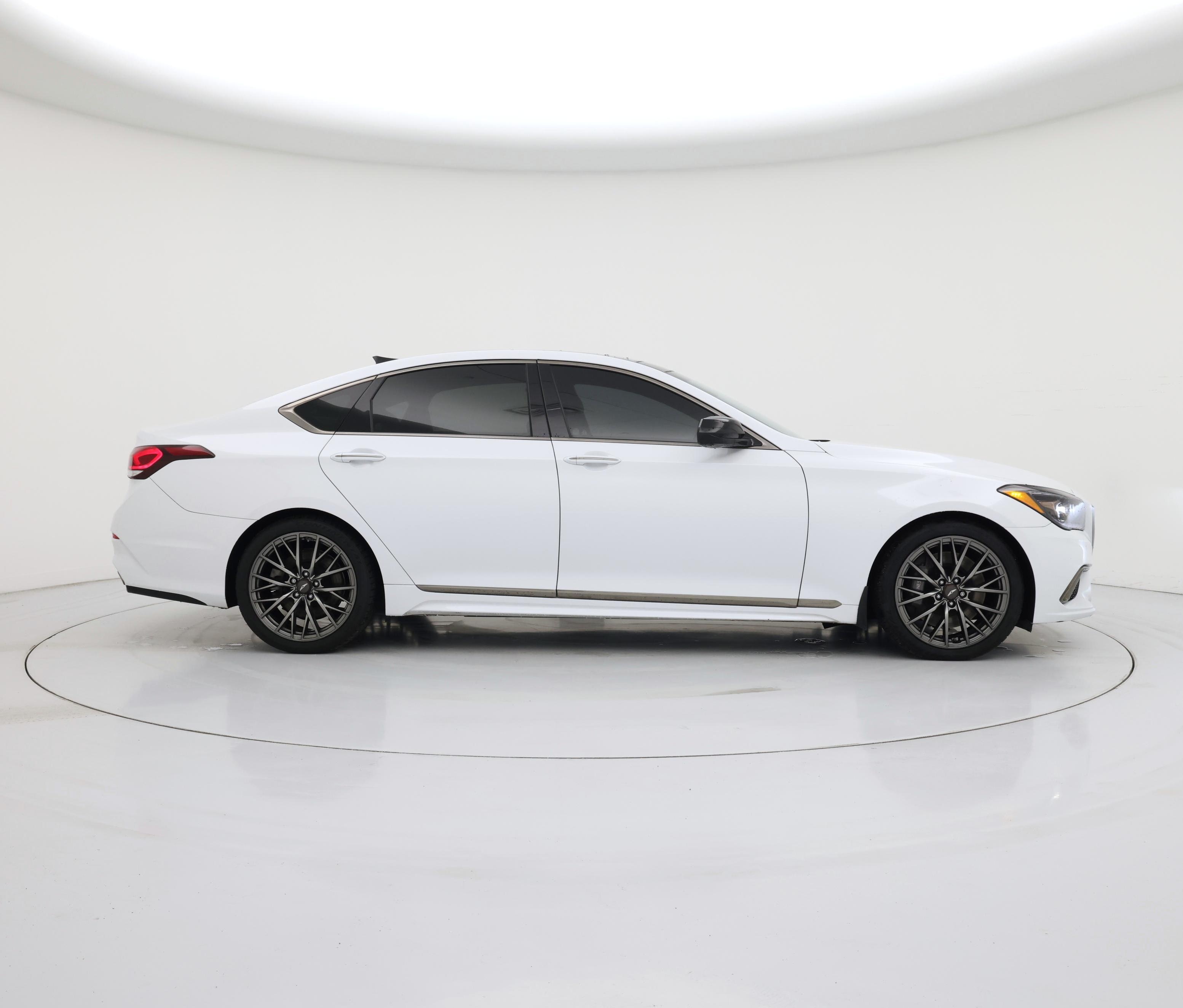 Thumbnail: 2018 Genesis G80 - 7