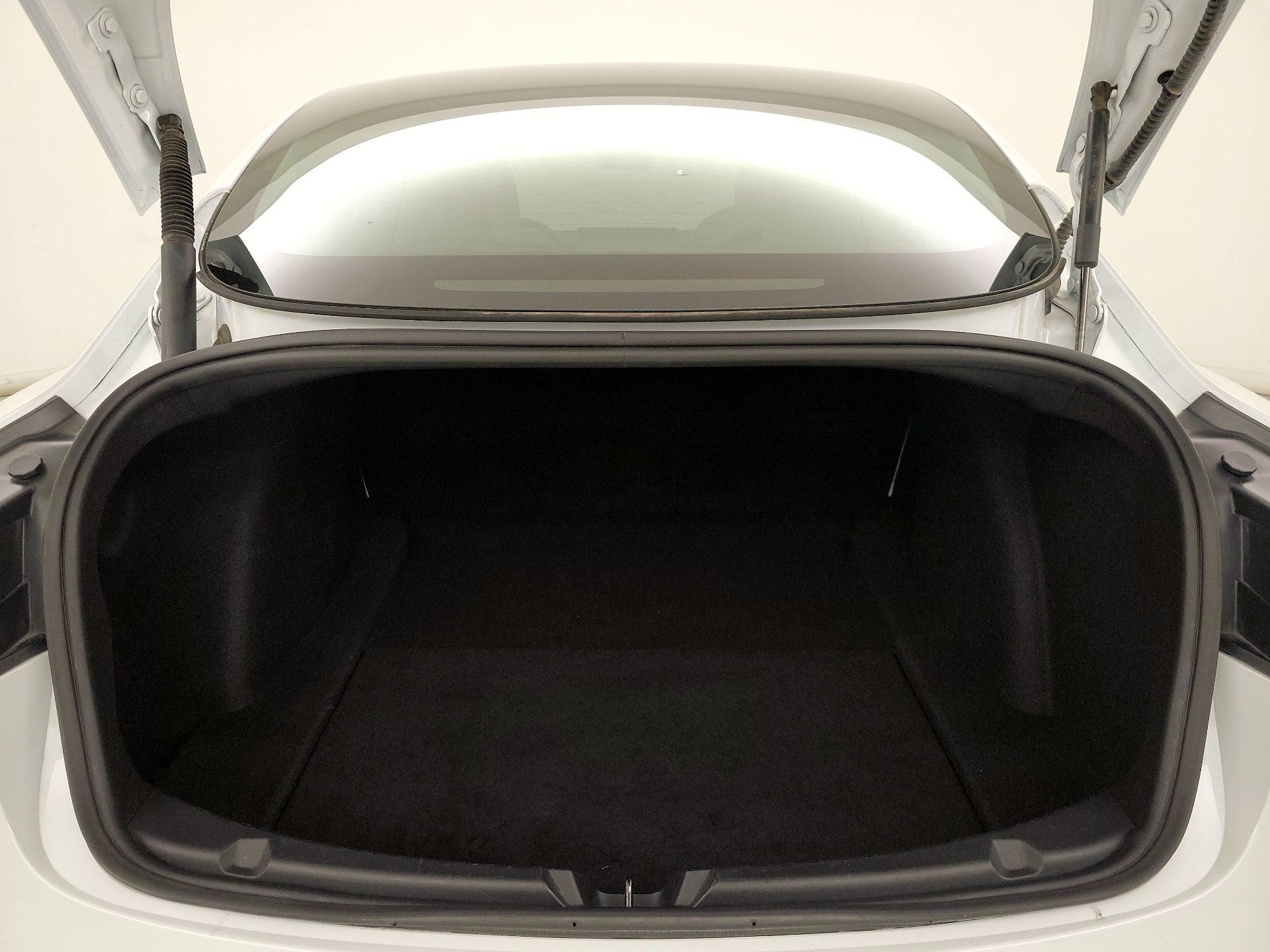 Thumbnail: 2023 Tesla Model 3 - 19
