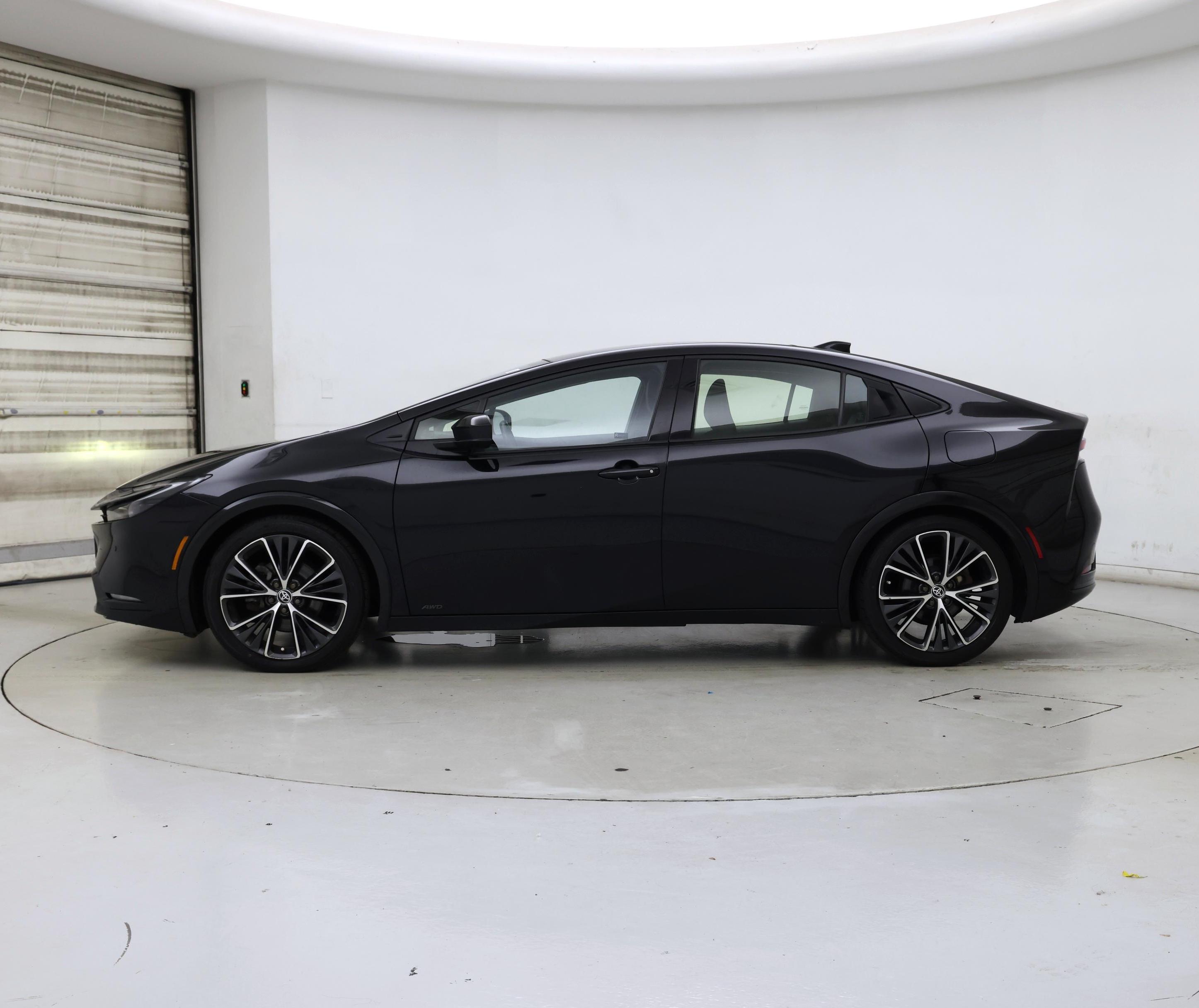 Thumbnail: 2023 Toyota Prius - 3