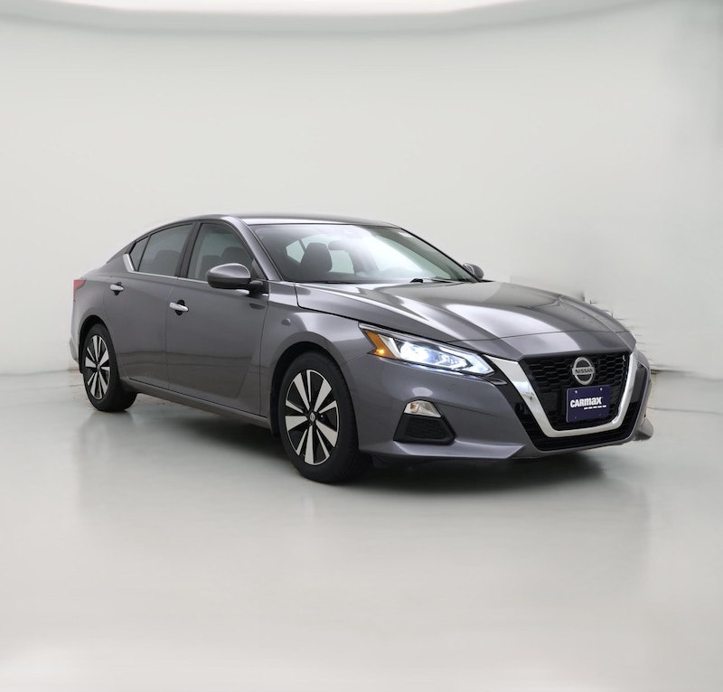 2022 Nissan Altima SV