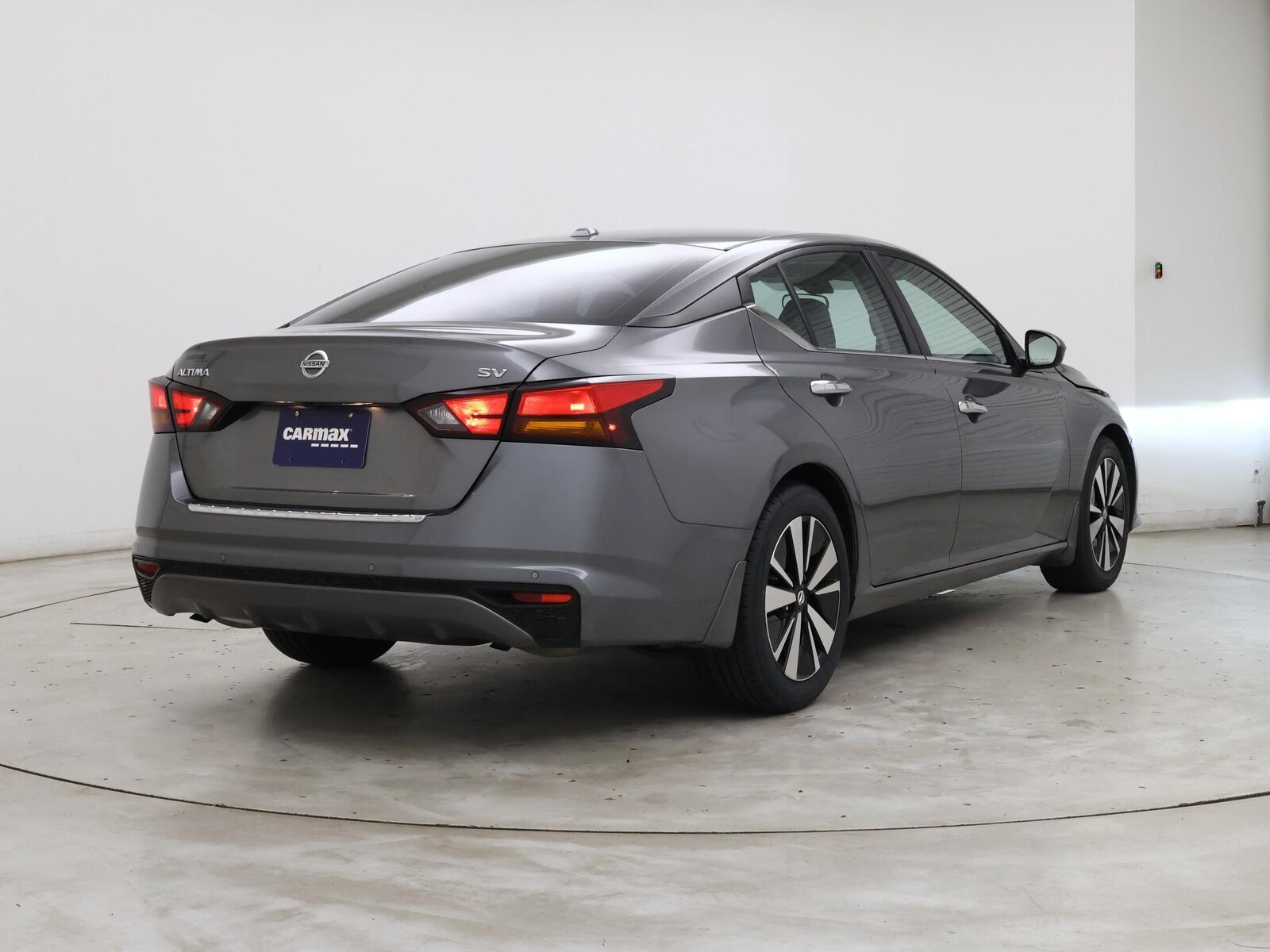 2022 Nissan Altima SV - Photo 9