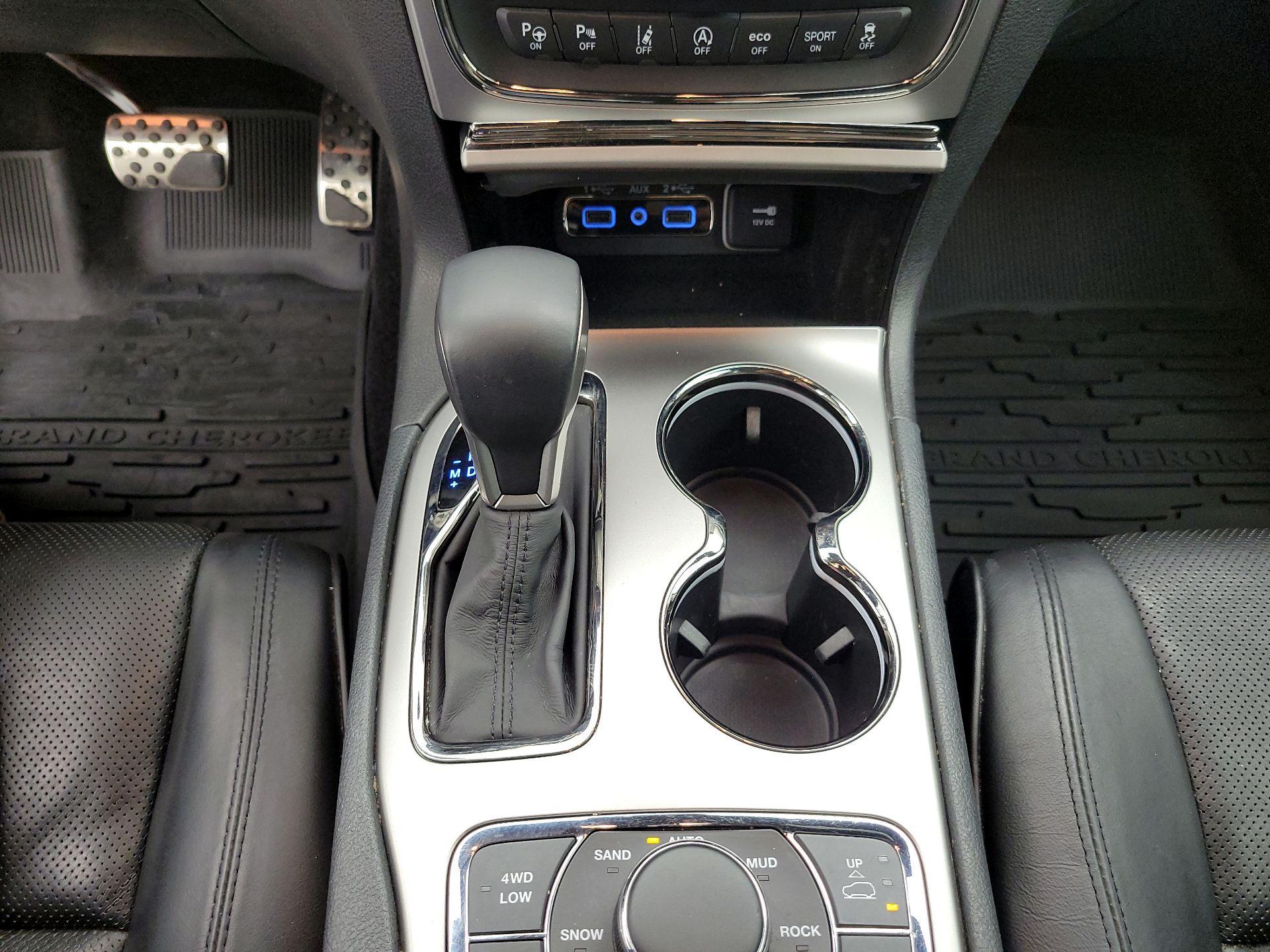 Thumbnail: 2018 Jeep Grand Cherokee - 18