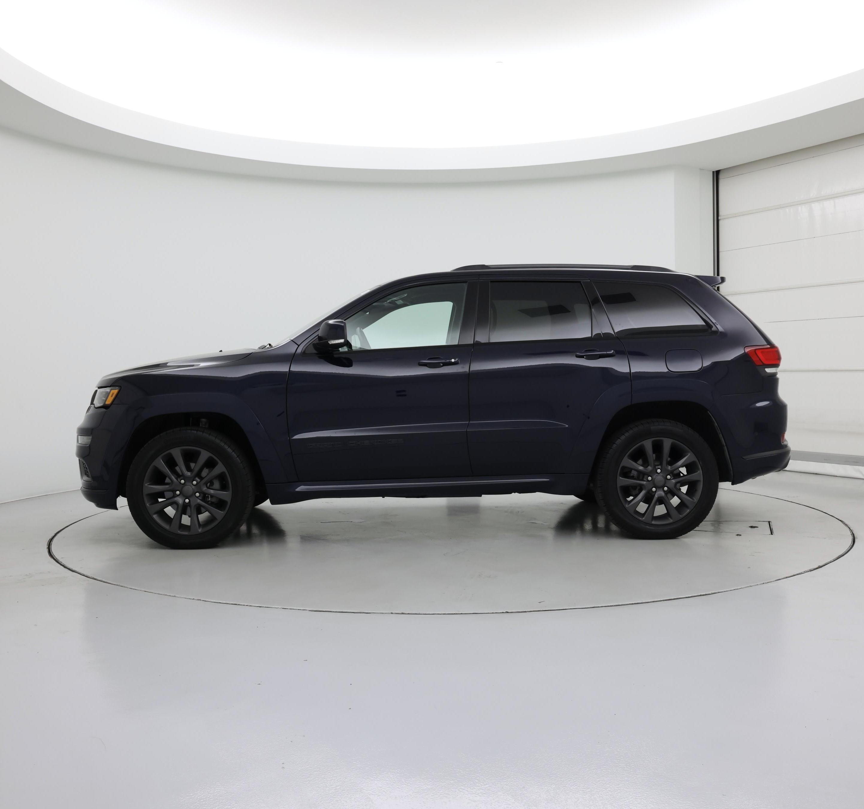 Thumbnail: 2018 Jeep Grand Cherokee - 3