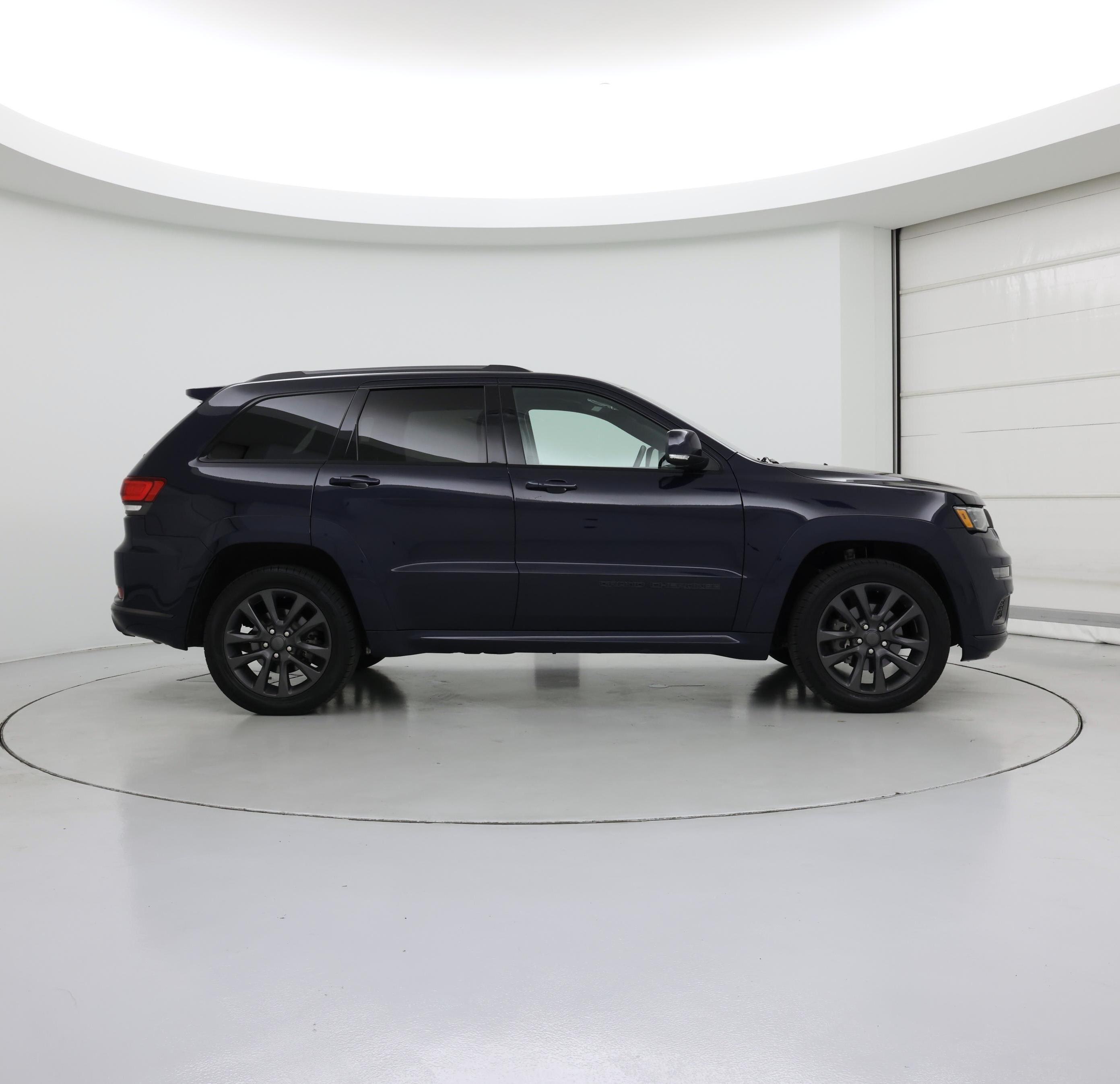 Thumbnail: 2018 Jeep Grand Cherokee - 7