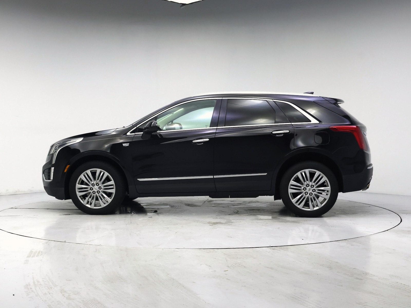 2017 Cadillac XT5 Premium Luxury - Photo 4