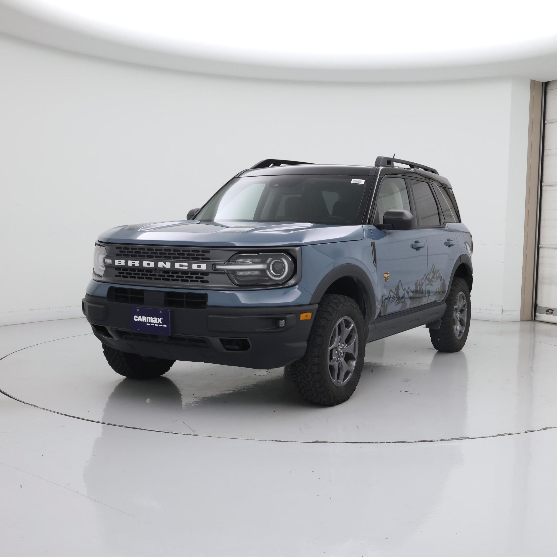 Thumbnail: 2023 Ford Bronco Sport - 4