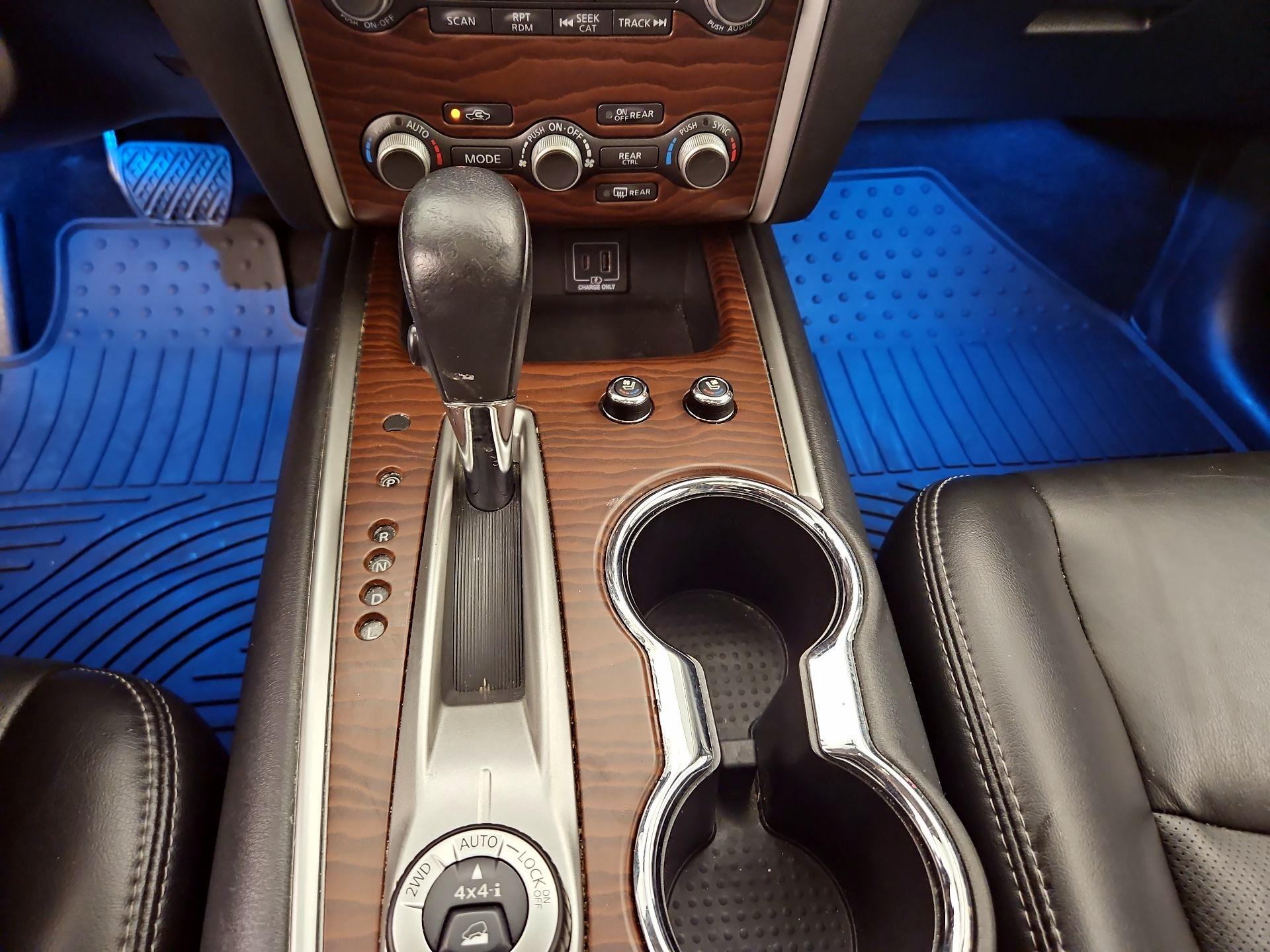 Thumbnail: 2019 Nissan Pathfinder - 18