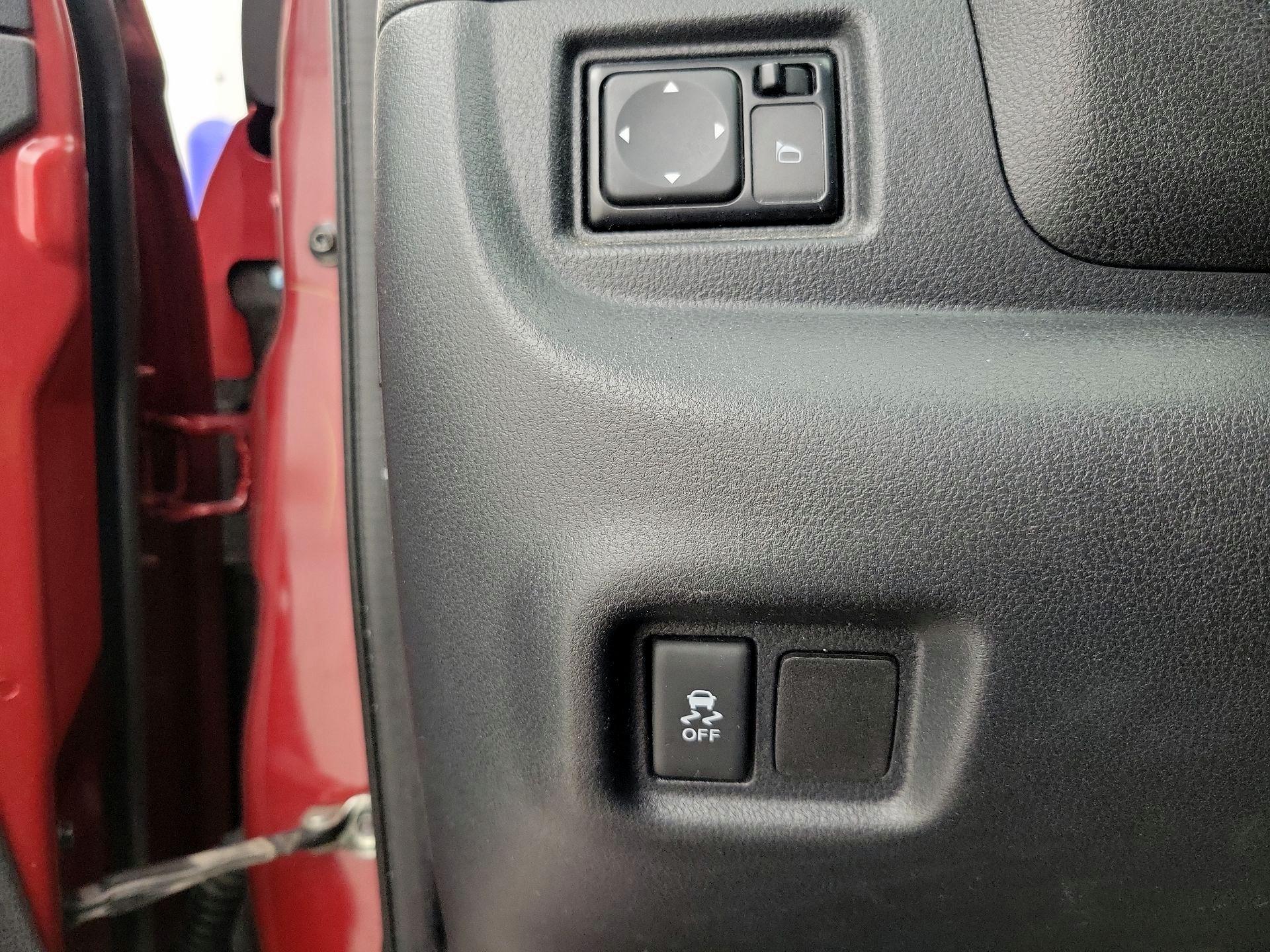 Thumbnail: 2019 Nissan Versa - 13