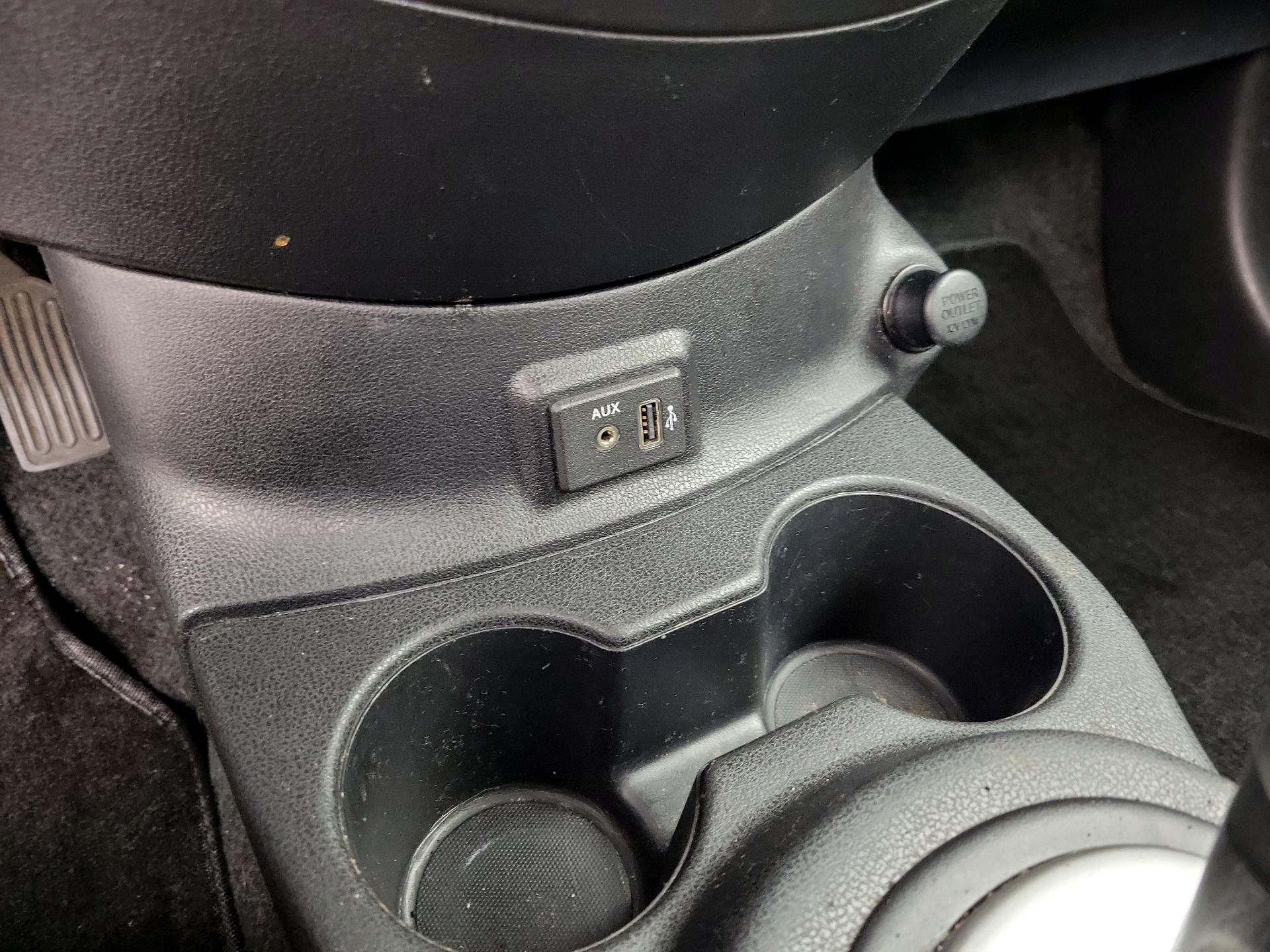 Thumbnail: 2019 Nissan Versa - 18